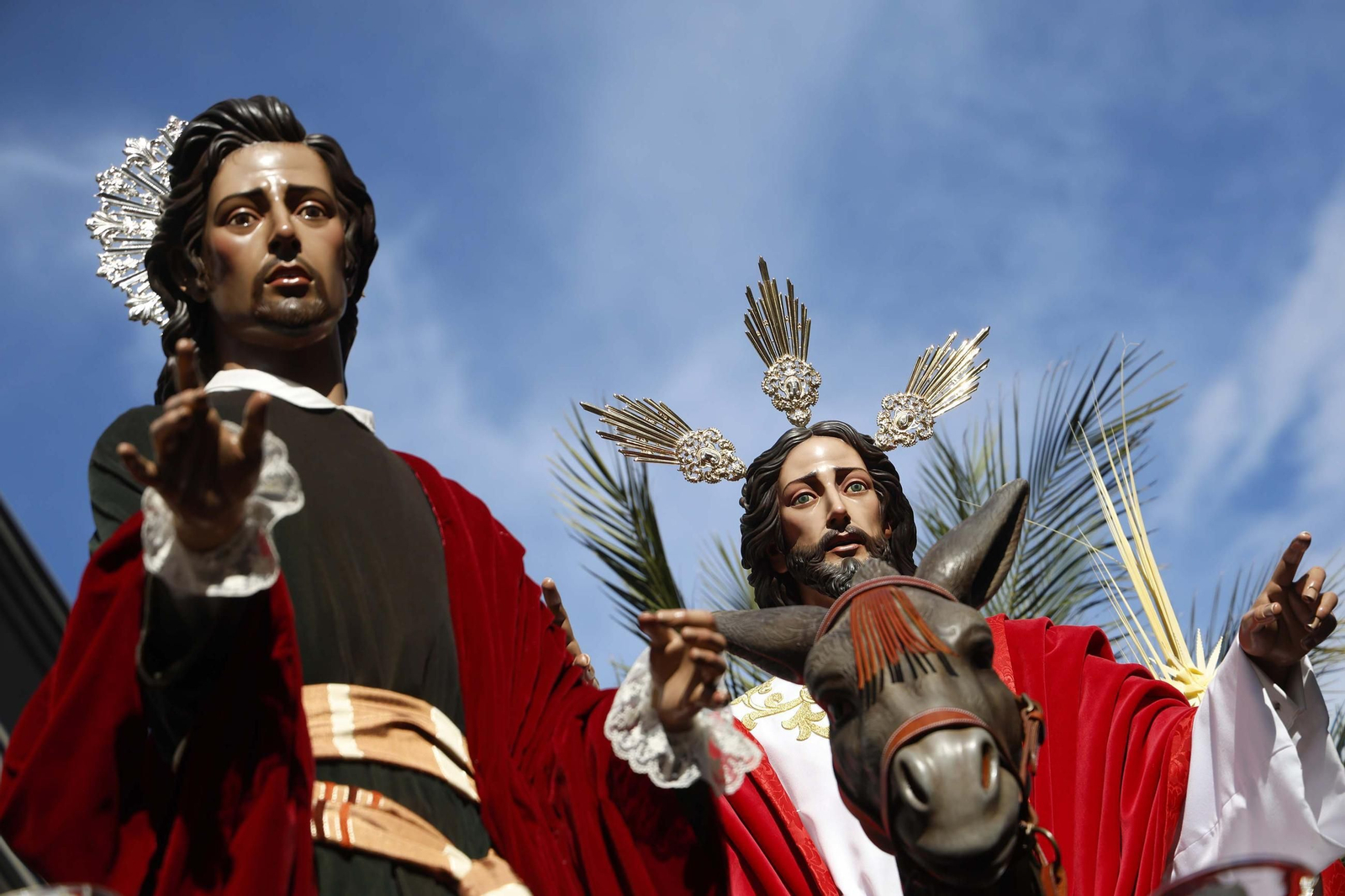 Fotos del Domingo de Ramos en La Línea: La Borriquita y Flagelación