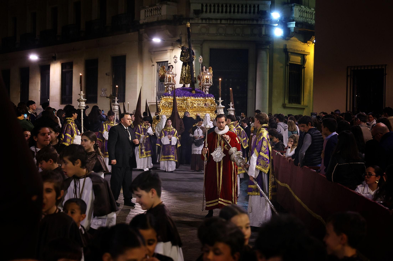 Lunes Santo: Imágenes de la Hermandad del Calvario