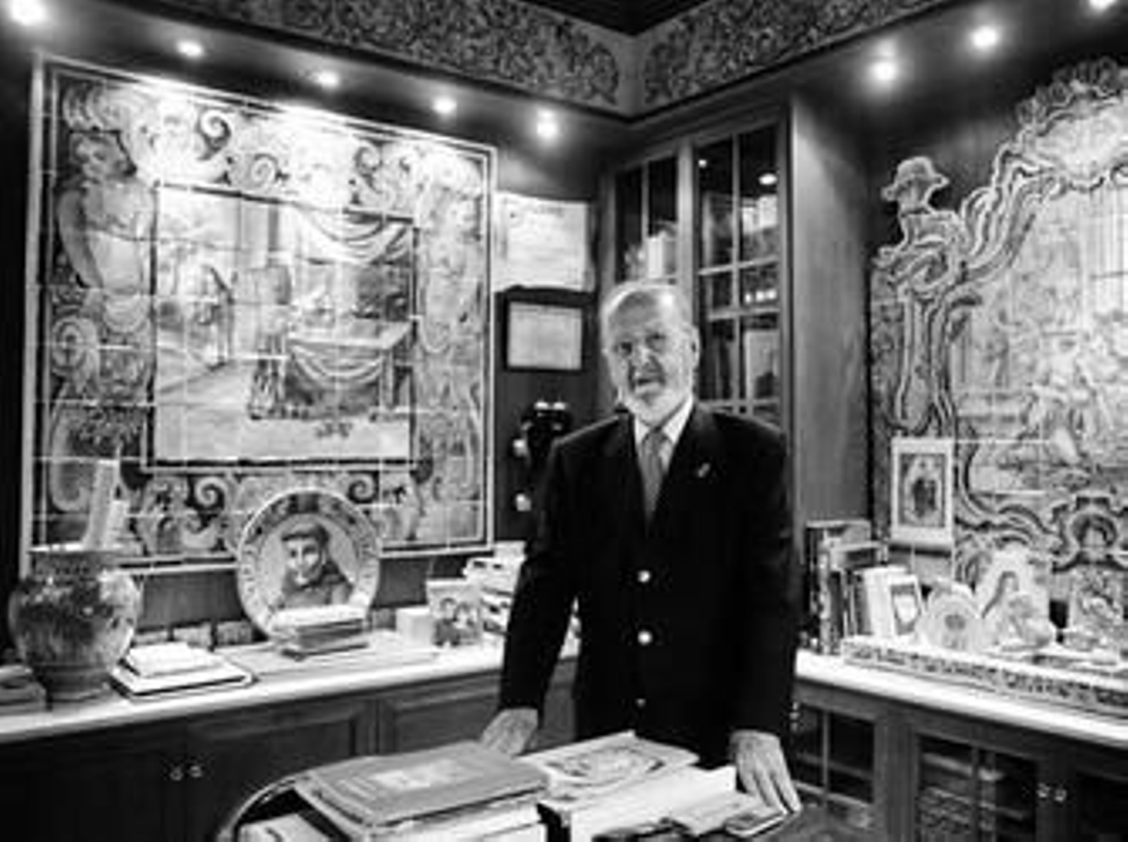 Vicente Carranza Escudero, considerado uno de los ceramófilos españoles más notables, en una imagen de archivo.