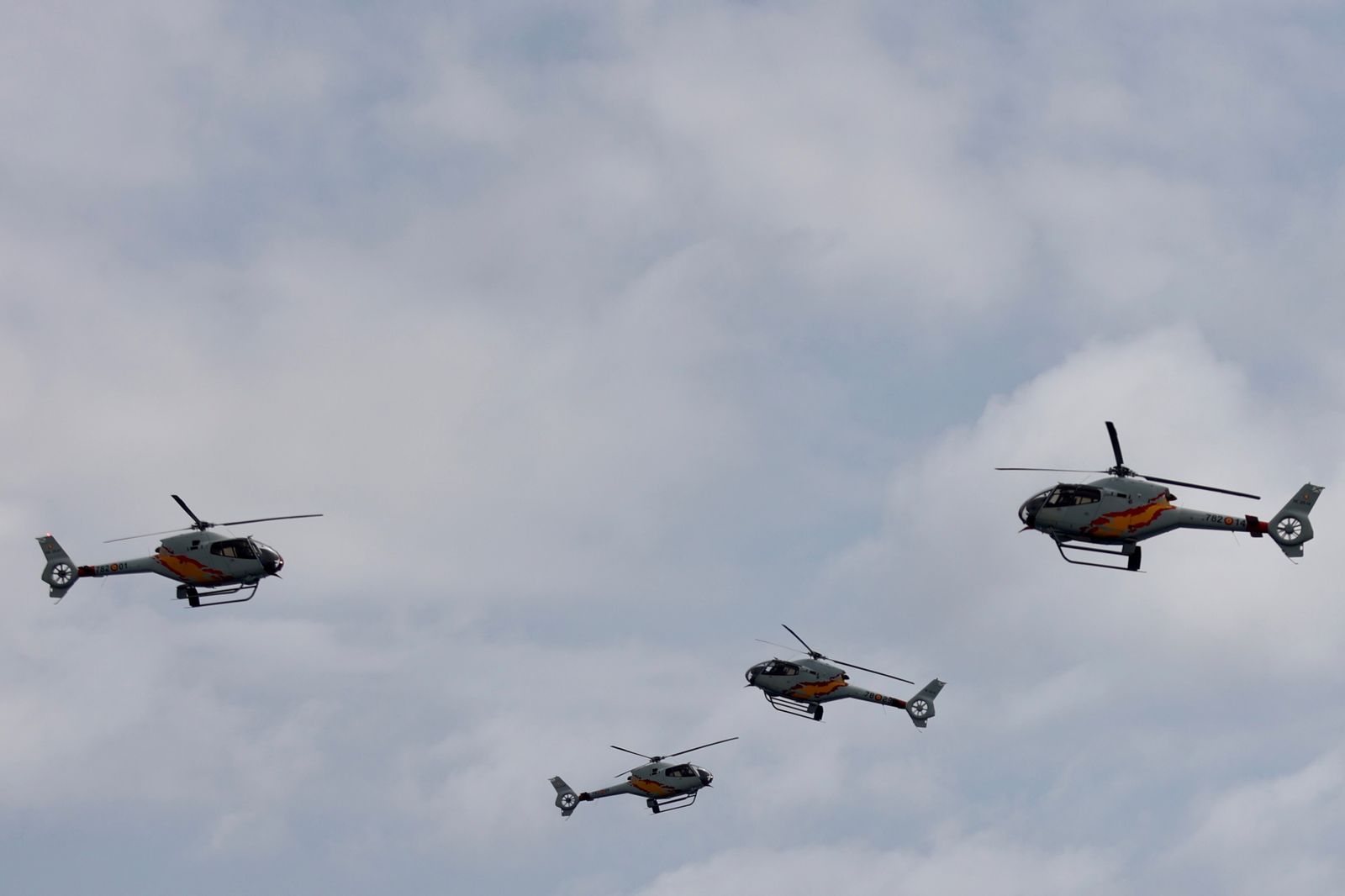Exhibiciones en la jornada inaugural del Festival Aéreo de Torre del Mar