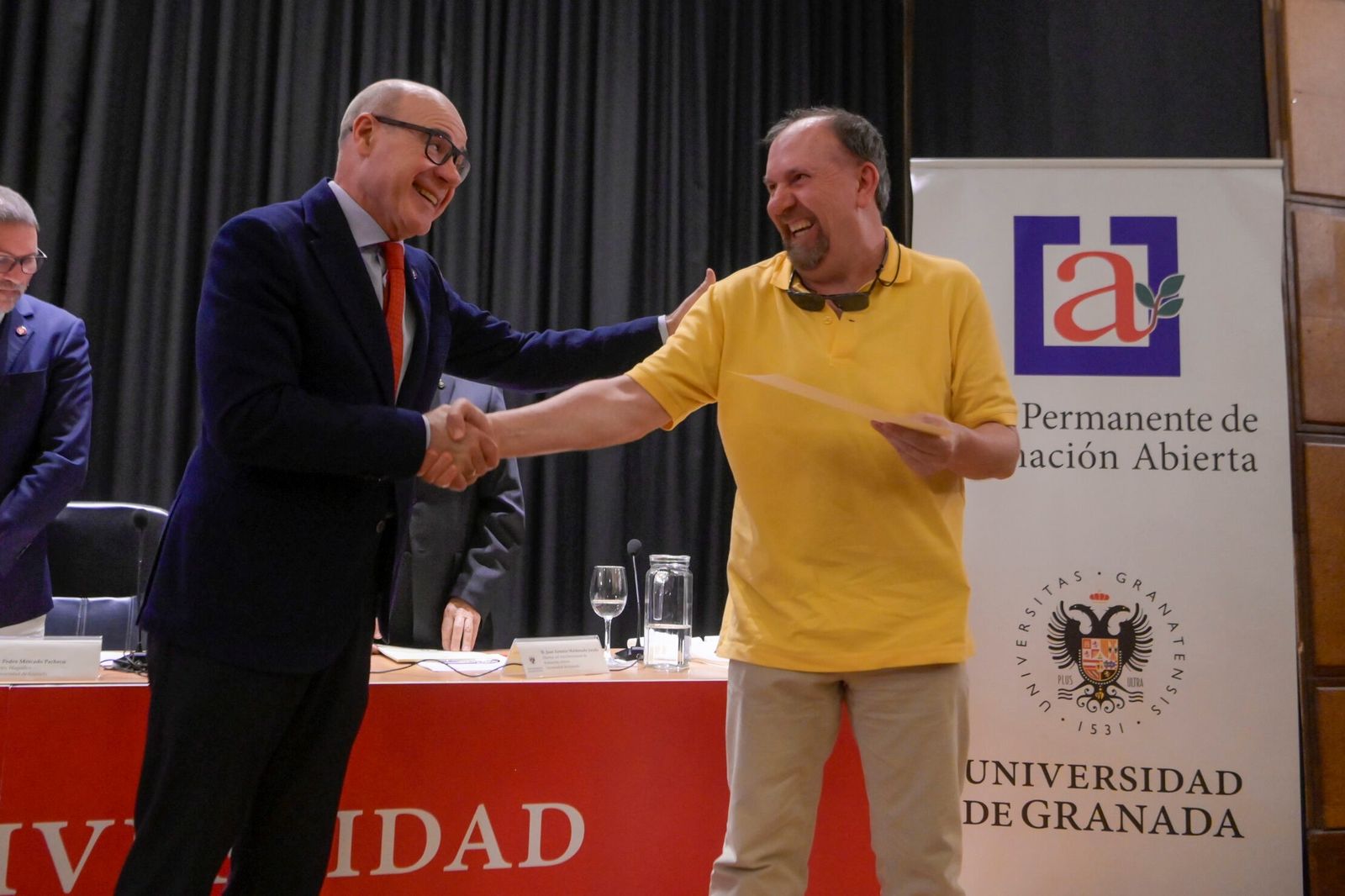 Fin de curso y graduación del Aula Permanente de Formación Abierta de la Universidad de Granada