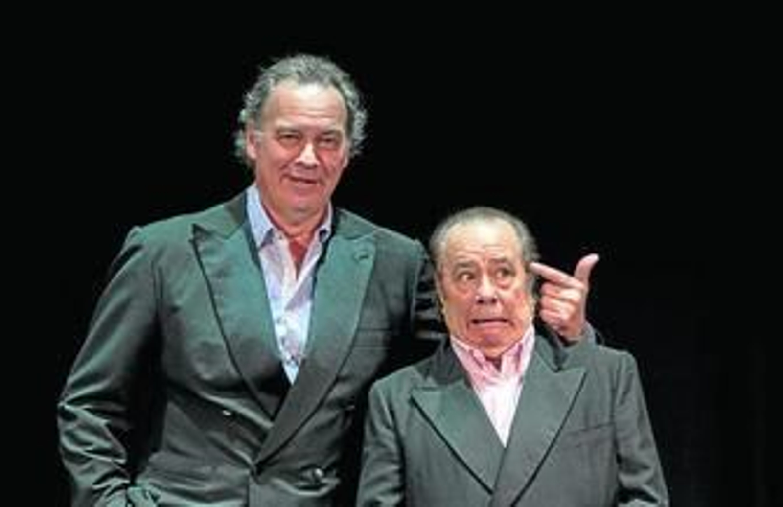 El Teatro Cervantes se apunta al humor con el nuevo ciclo 'Adeshoras'