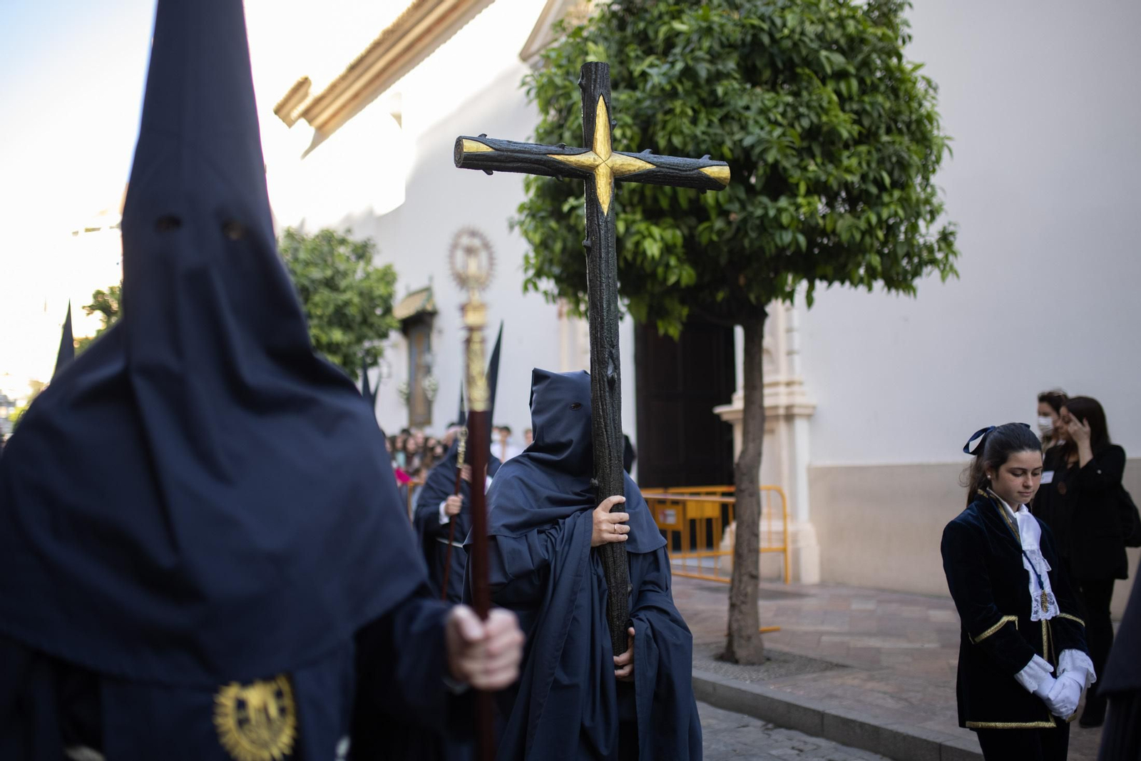 Imágenes del Miércoles Santo: Hermandad de la Santa Cruz