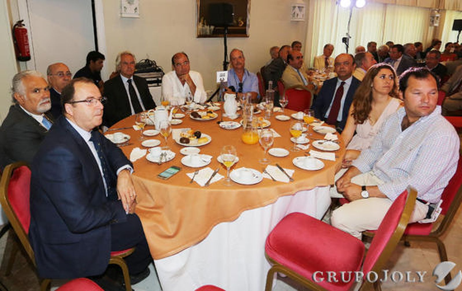 Juan Núñez, Antonio Sánchez-Mejías, Faustino Rodríguez, Agustín Muñoz, Pedro A. García, Víctor Cantero, Juan Marín Cabrera, Cristina López Medina y Justo de la Paz.

Foto: Pascual