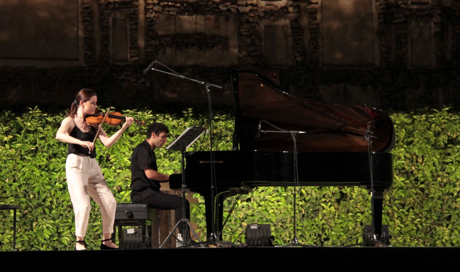 Isabel Jiménez Montes y Darío Meta en el Alcázar