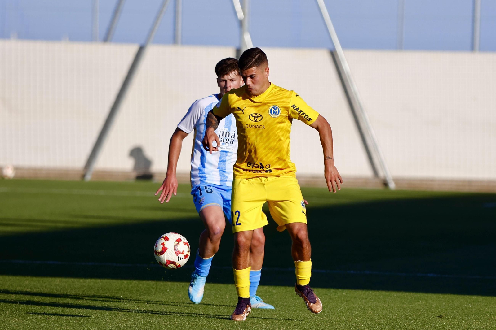 El Atlético Malagueño no pasa del 0-0 con el Marbellí y el Jaén lo celebra