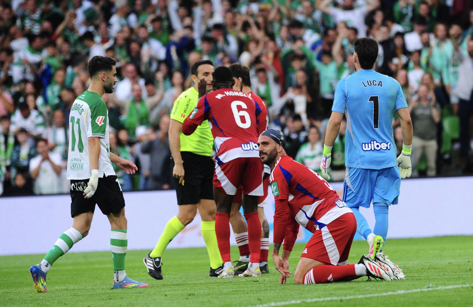 Las mejores imágenes del Racing de Santander-Granada CF