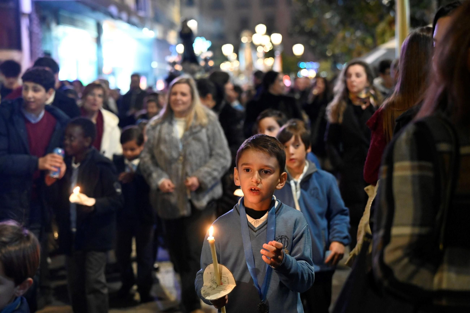 Las mejores fotos de la procesión de la Virgen de la Medalla Milagrosa de Córdoba