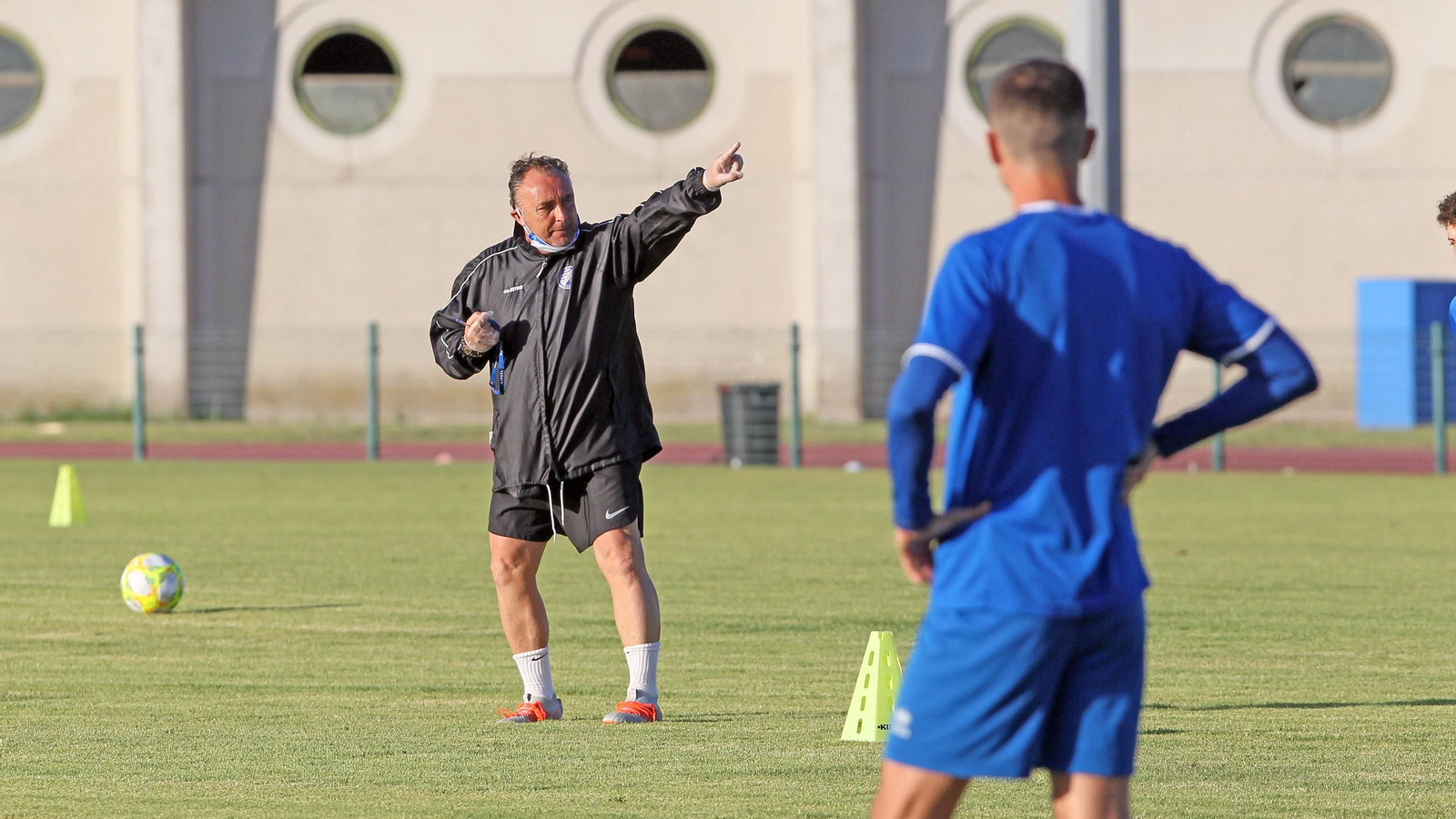 Primer entrenamiento del Xerez DFC en el Pepe Ravelo