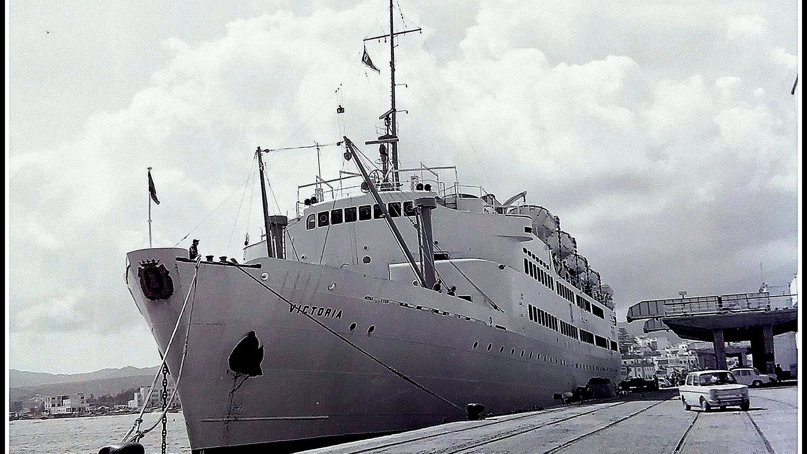 El Victoria, en el Puerto de Algeciras en marzo de 1973.