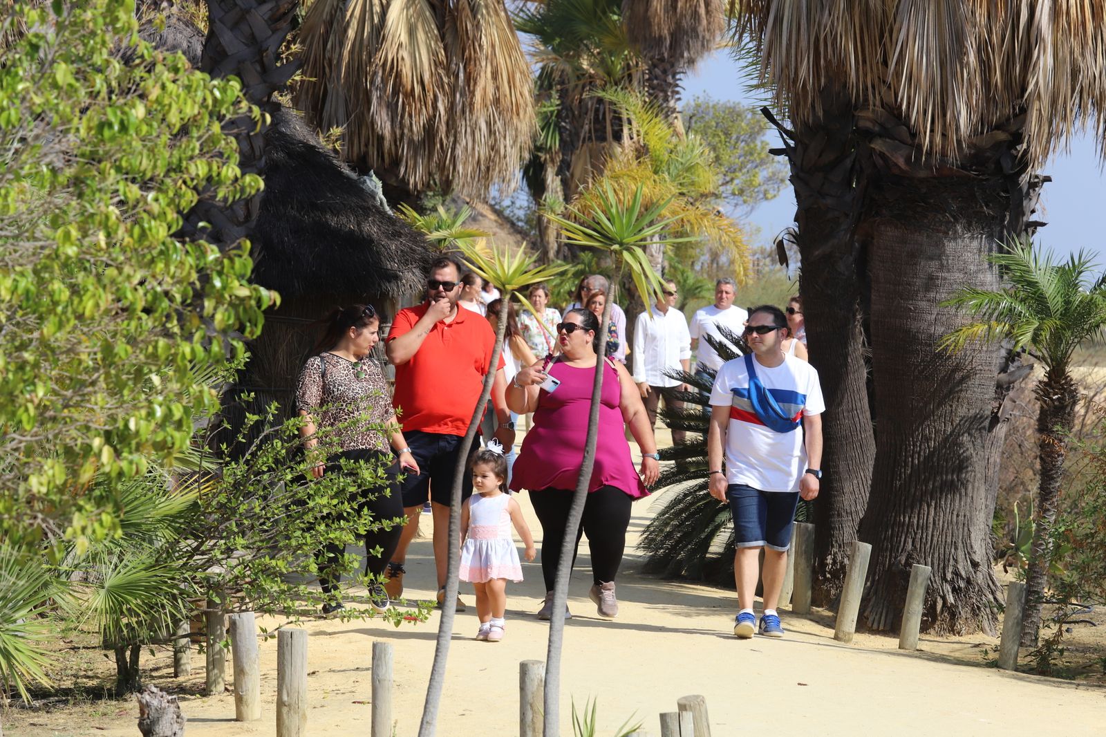 Imágenes de la jornada de puertas abiertas en el Muelle de las Carabelas