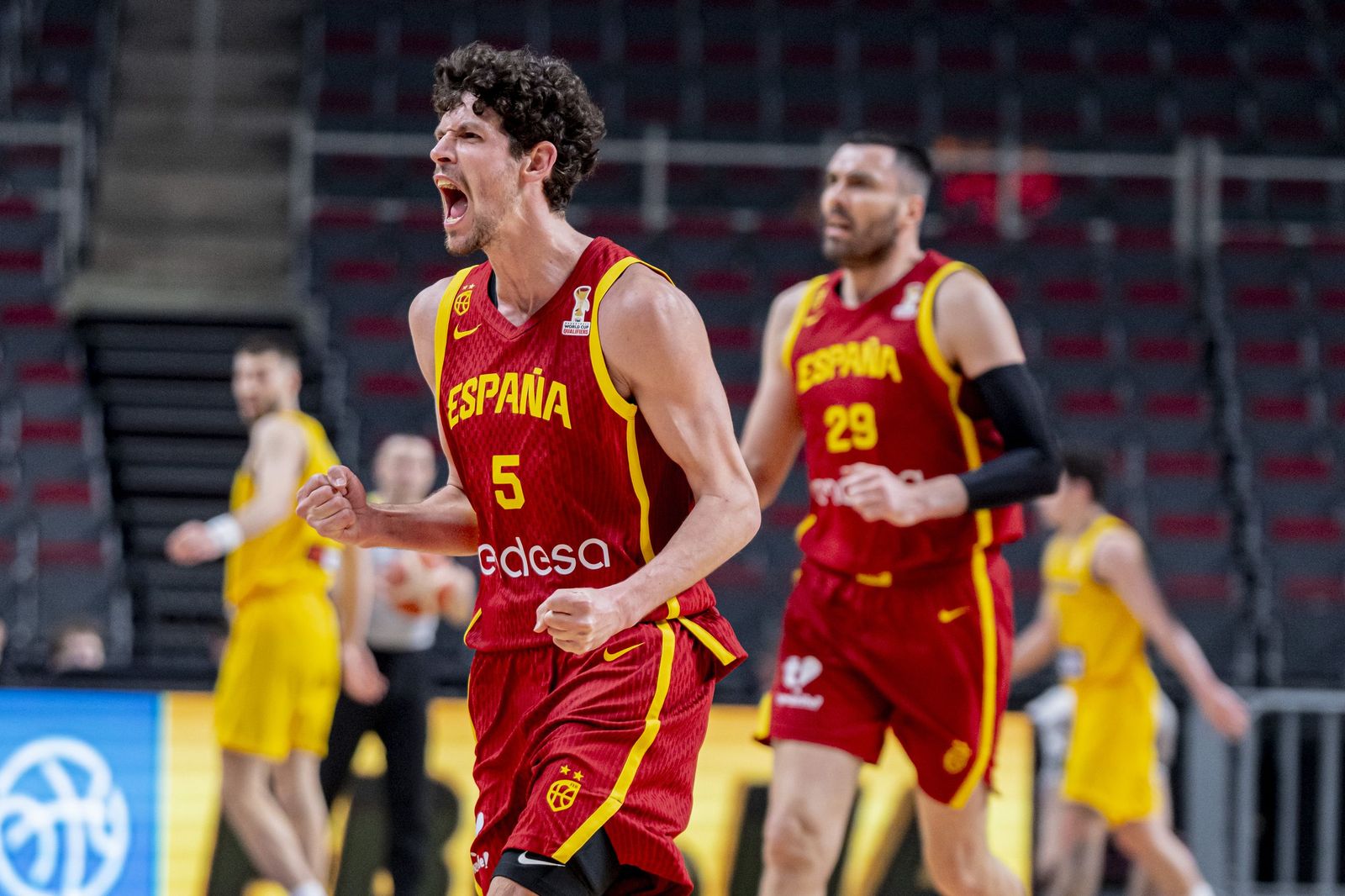 Las mejores fotos del Ucrania-España de baloncesto