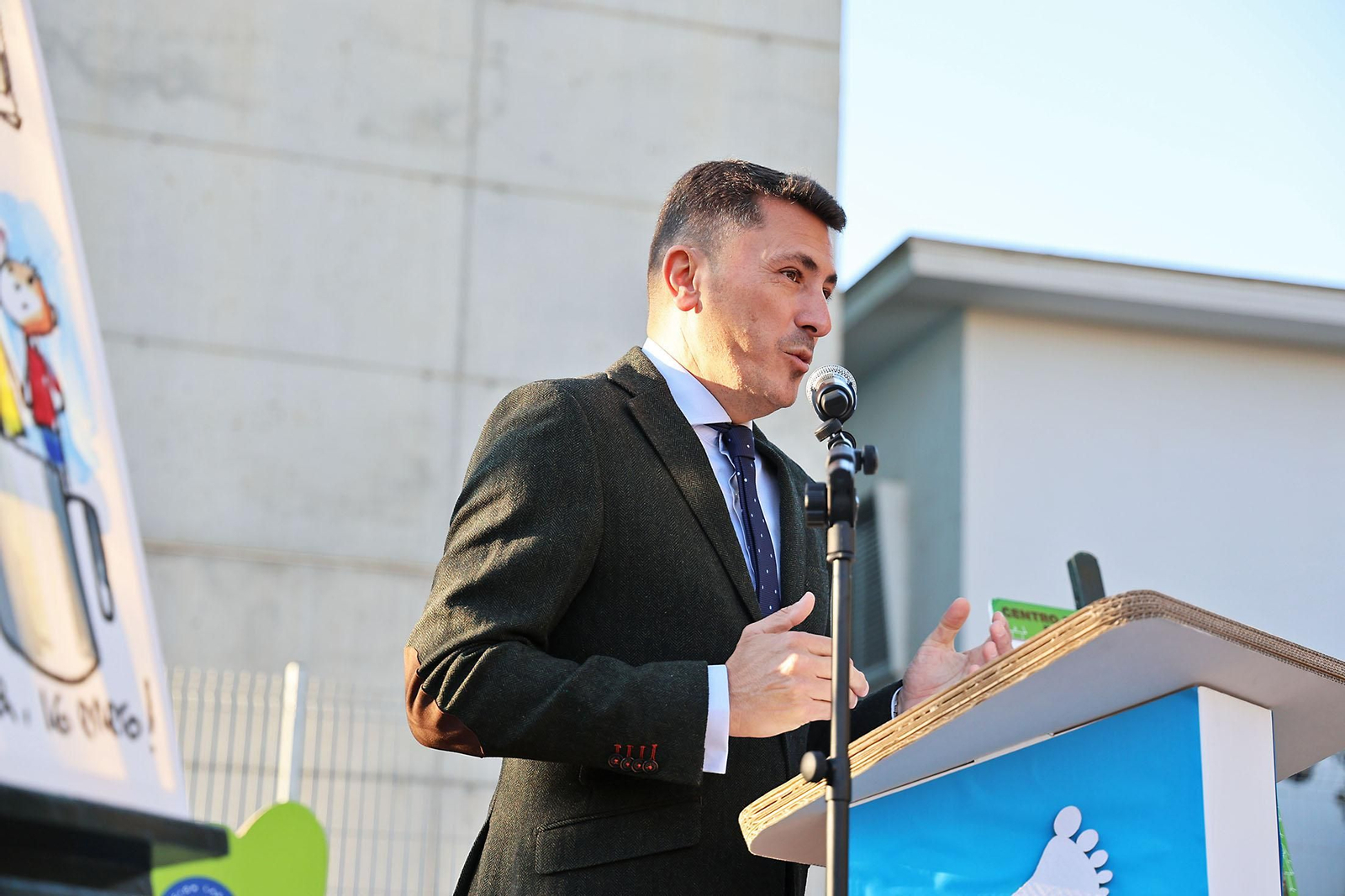 Imágenes del acto de colocación primera piedra del futuro Centro Polivalente de la Fundación Laberinto