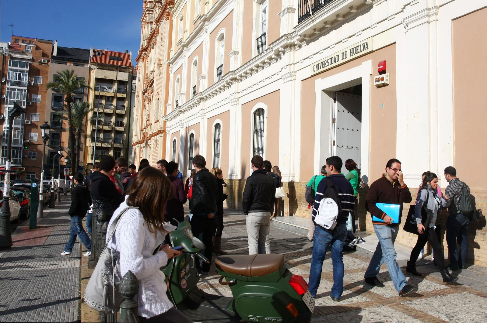 Facultad de Economía y Turismo de la UHU en el Campus de la Merced.