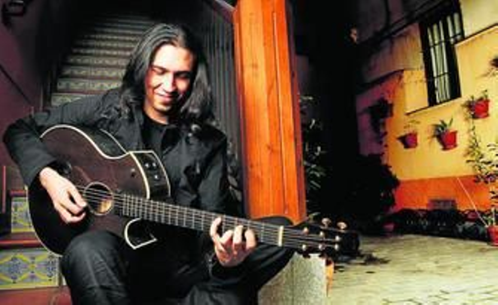 El guitarrista José de Lucía en una imagen tomada para su primer disco.