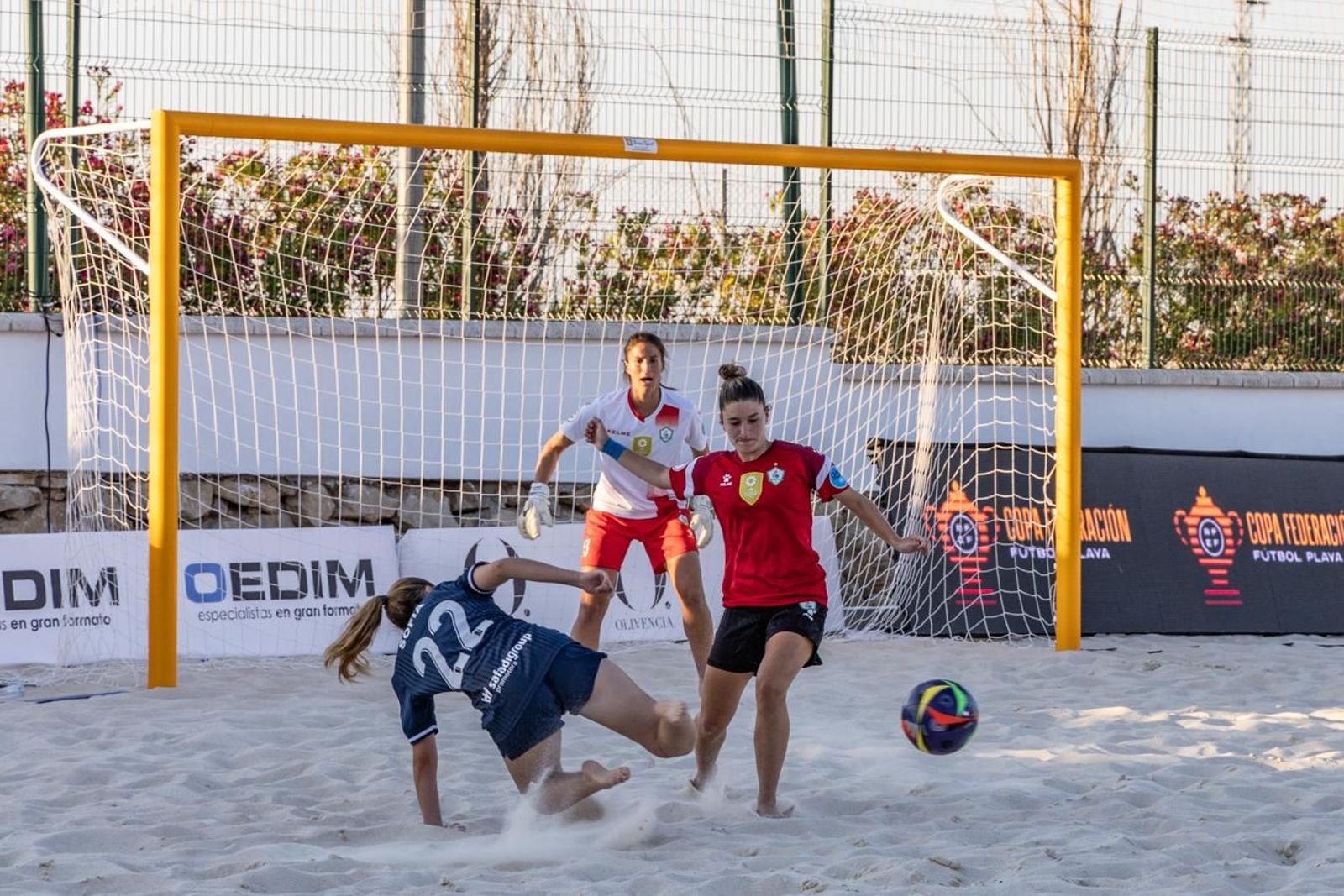 Jaén vibra con la Copa Federación de fútbol playa, en imágenes