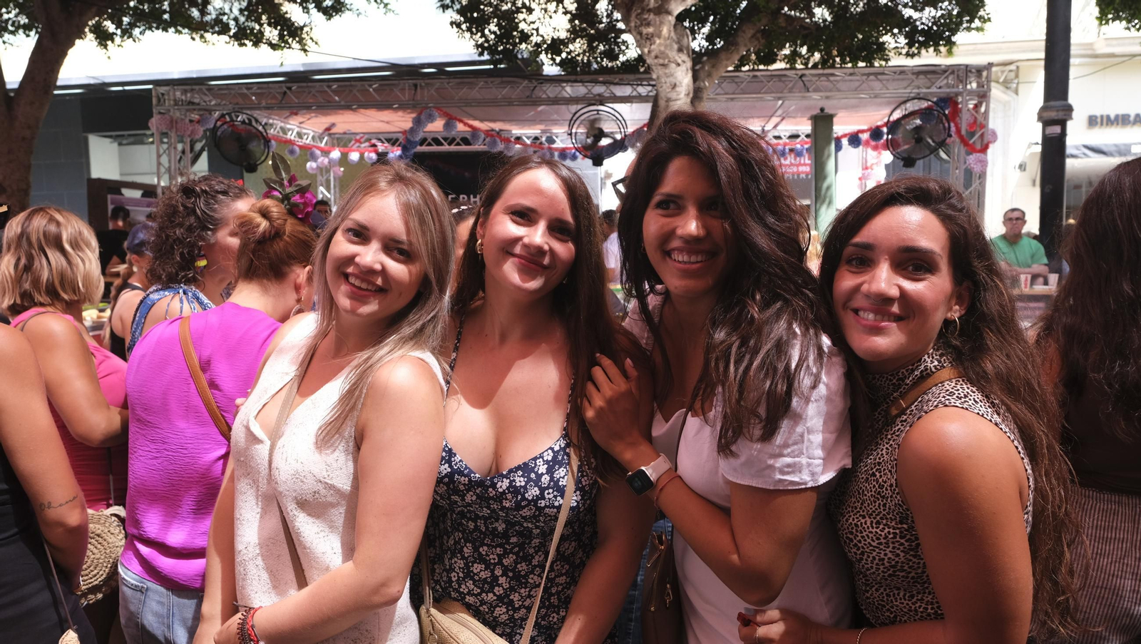 La Feria del Mediodía del jueves en Almería, en imágenes