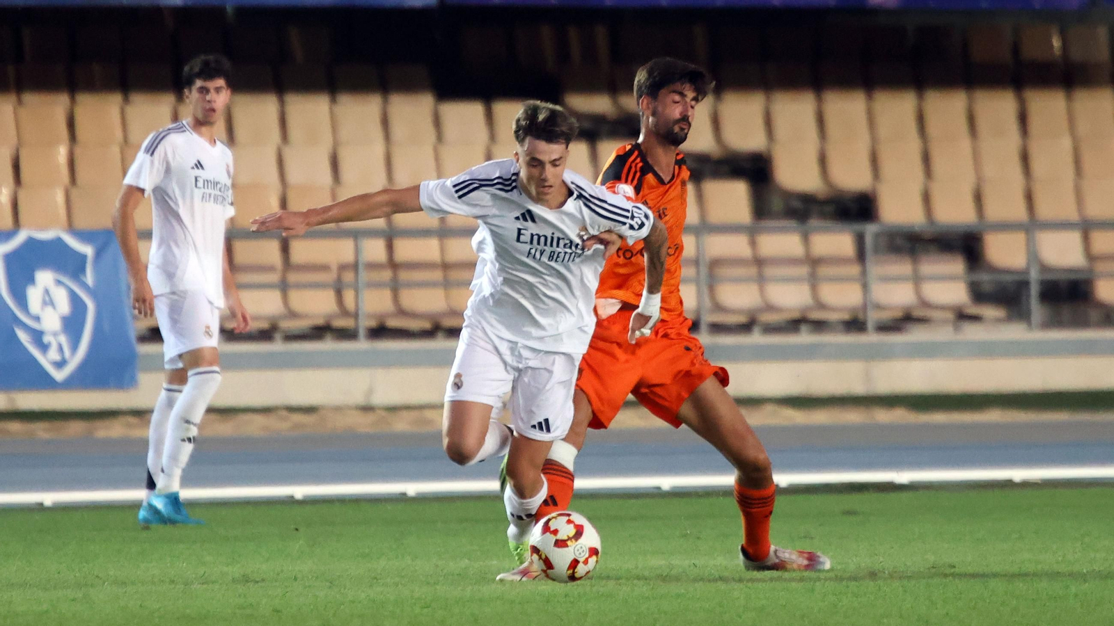 Las mejores imágenes del Xerez CD contra el Real Madrid C en el IX Trofeo Rafa Verdú