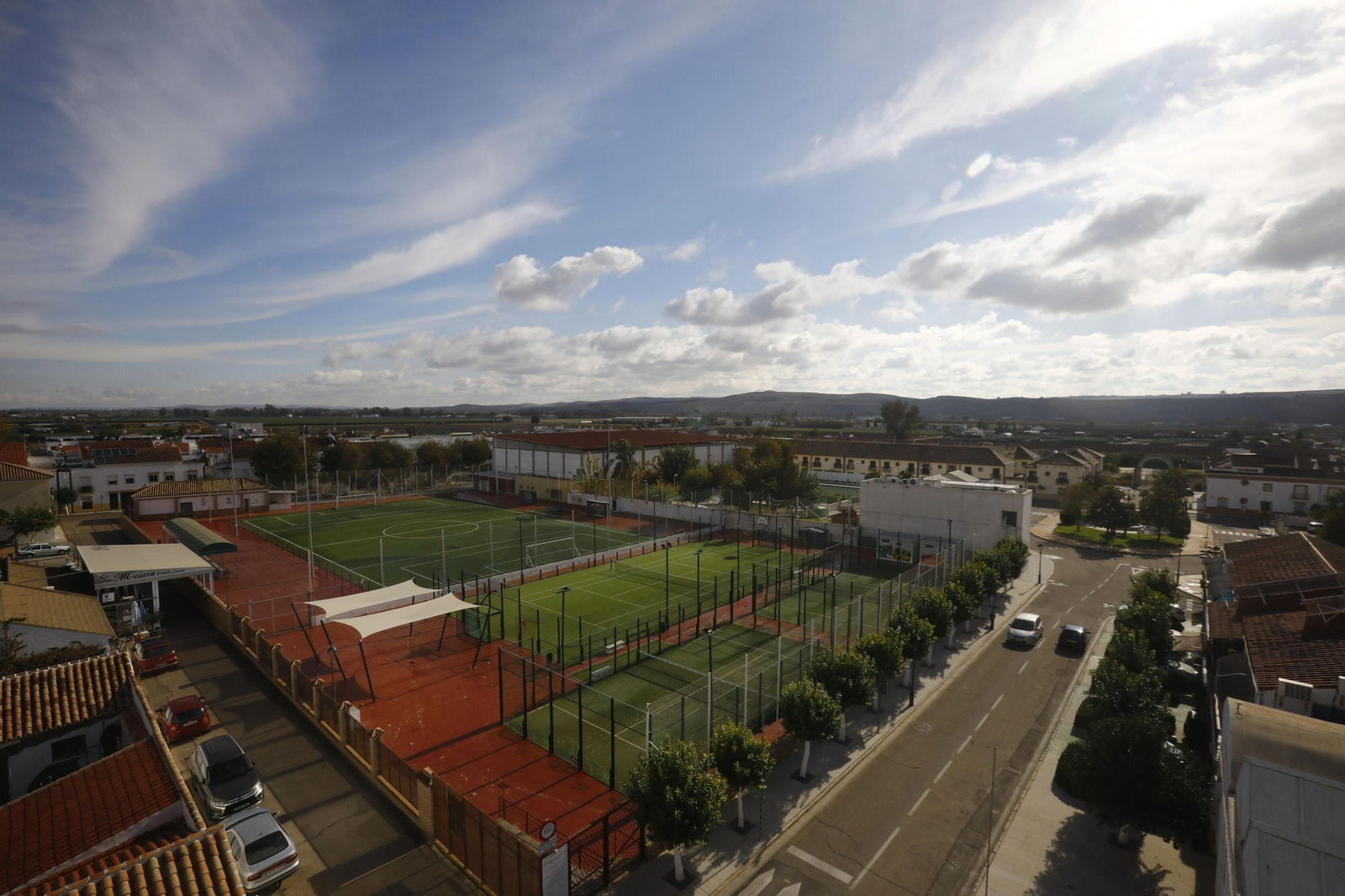 Un paseo por Encinarejo, la ELA de Córdoba en expansión