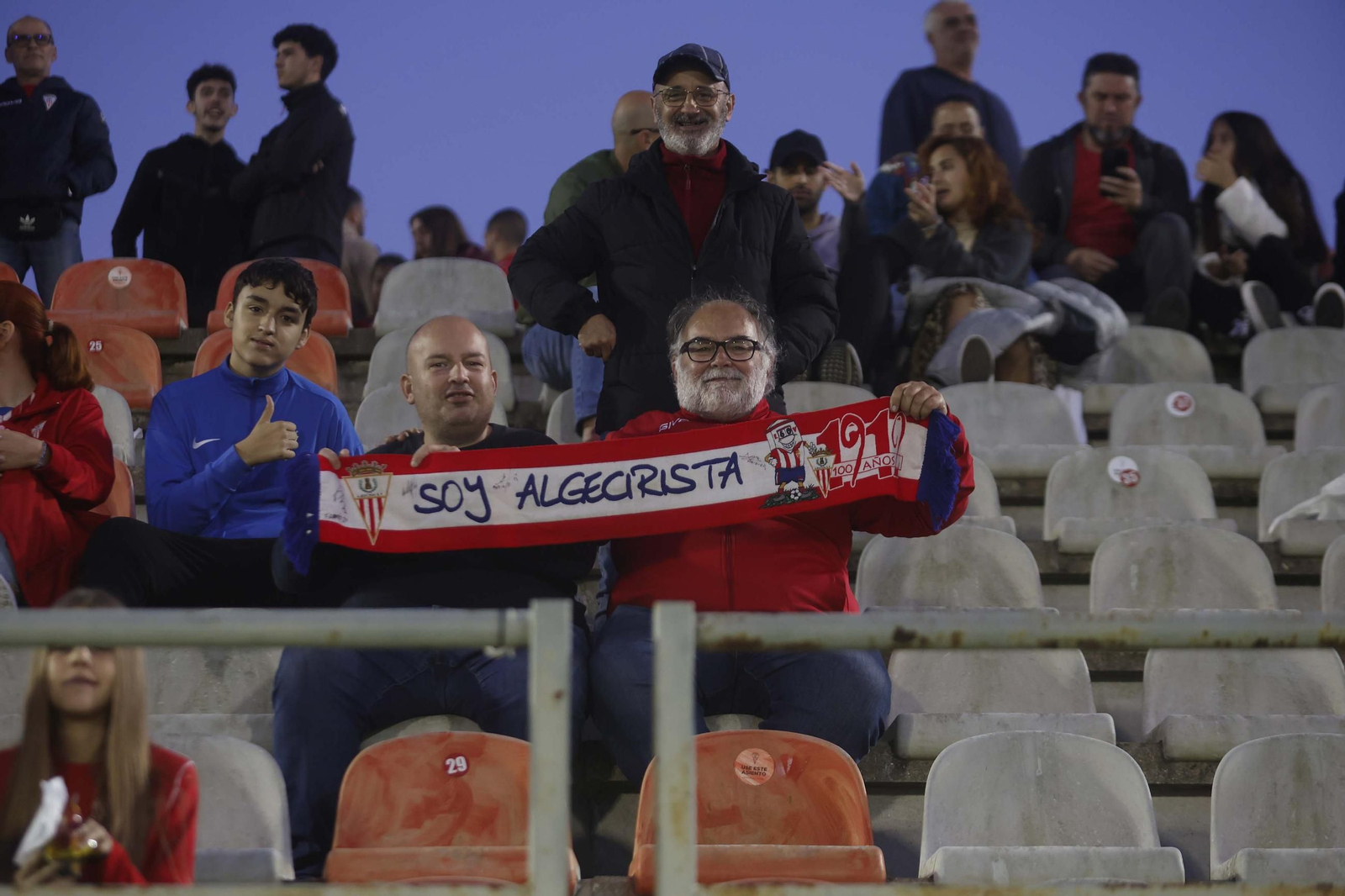 Búscate en el Algeciras - Betis Deportivo en el Nuevo Mirador