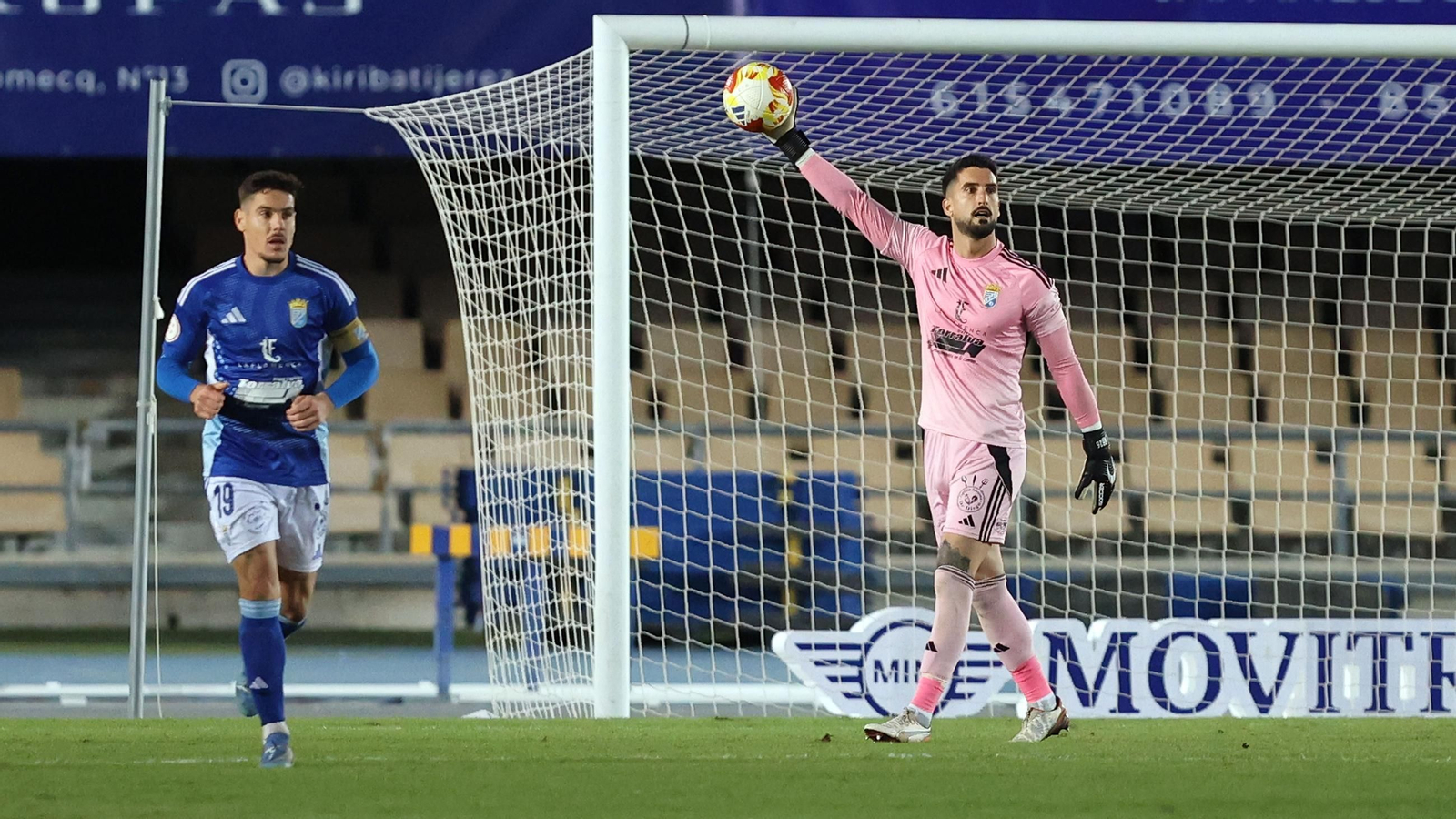 Imágenes del Xerez CD contra el Real Jaén CF en Chapín