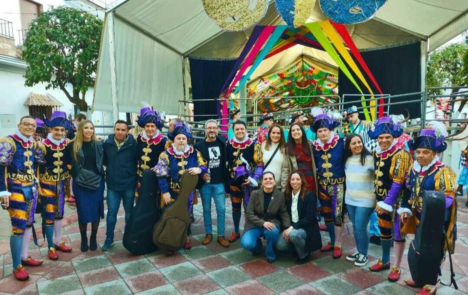 Carnaval de Puerto Serrano, una explosión de color