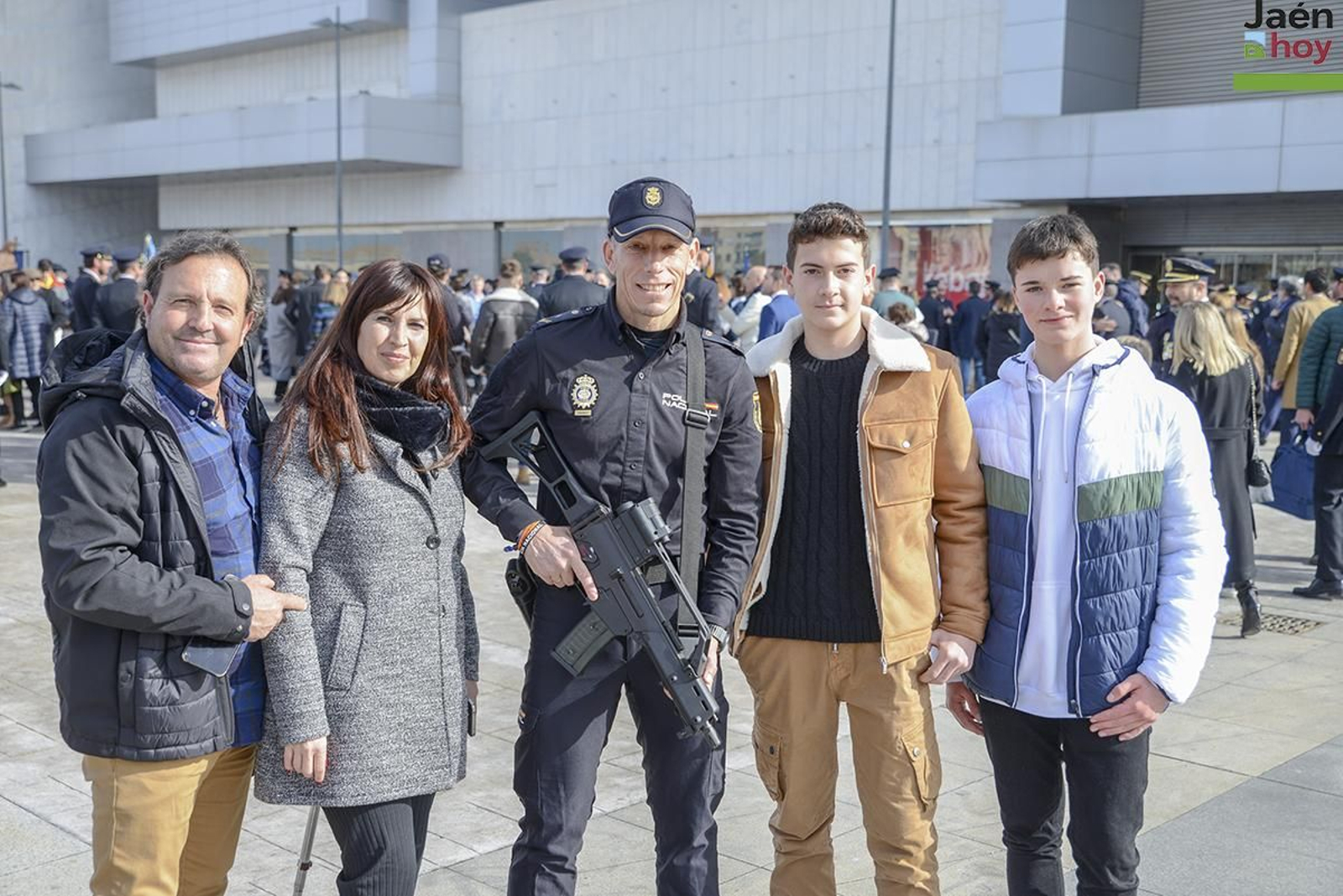Celebración del bicentenario de la Policía Nacional en Jaén.