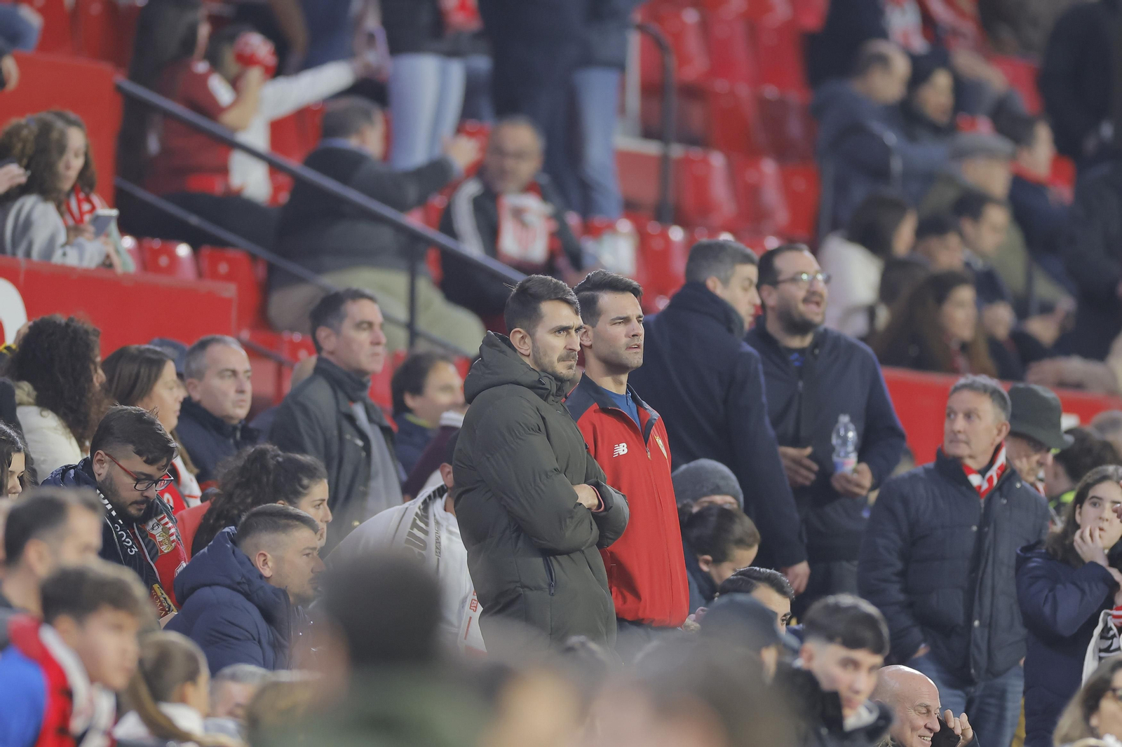 Búscate en las fotos del Sevilla-Alavés