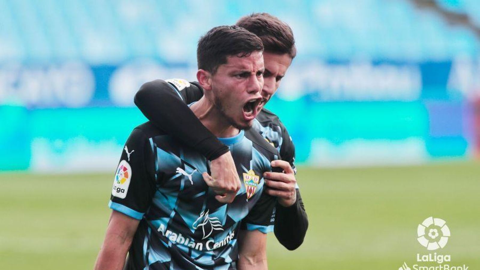 Robertone hizo el 1-1 y el VAR le anuló el 1-2 por fuera de juego