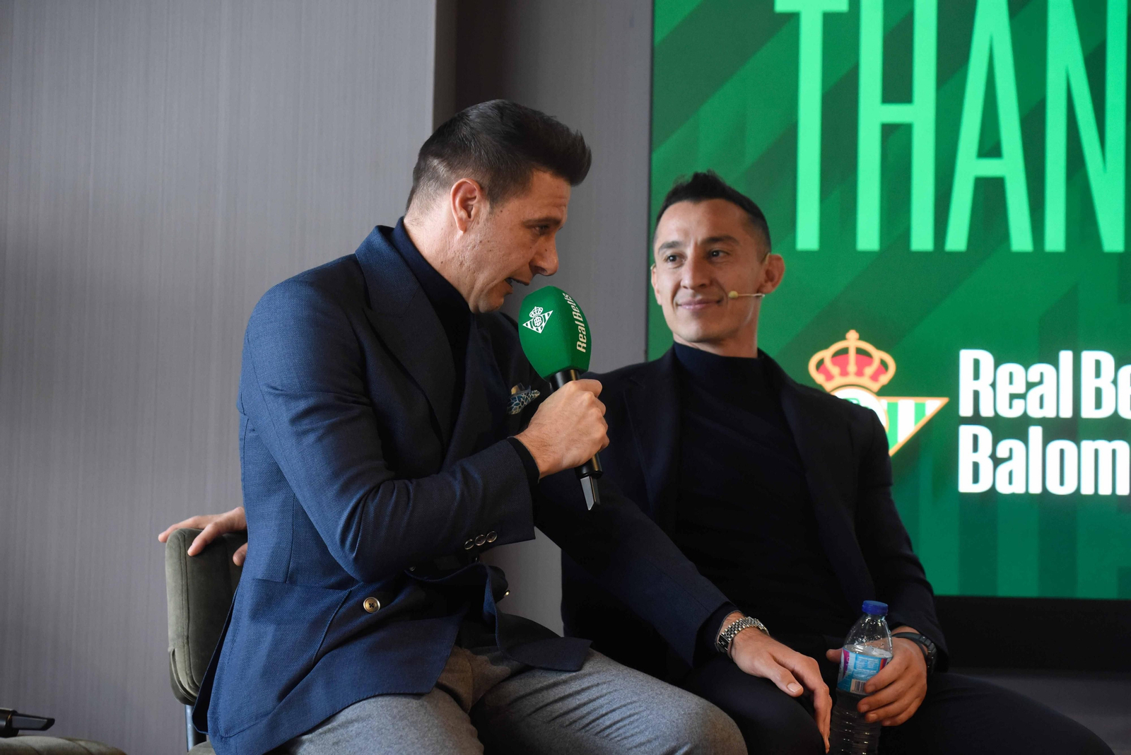 Las imágenes de la despedida de Andrés Guardado