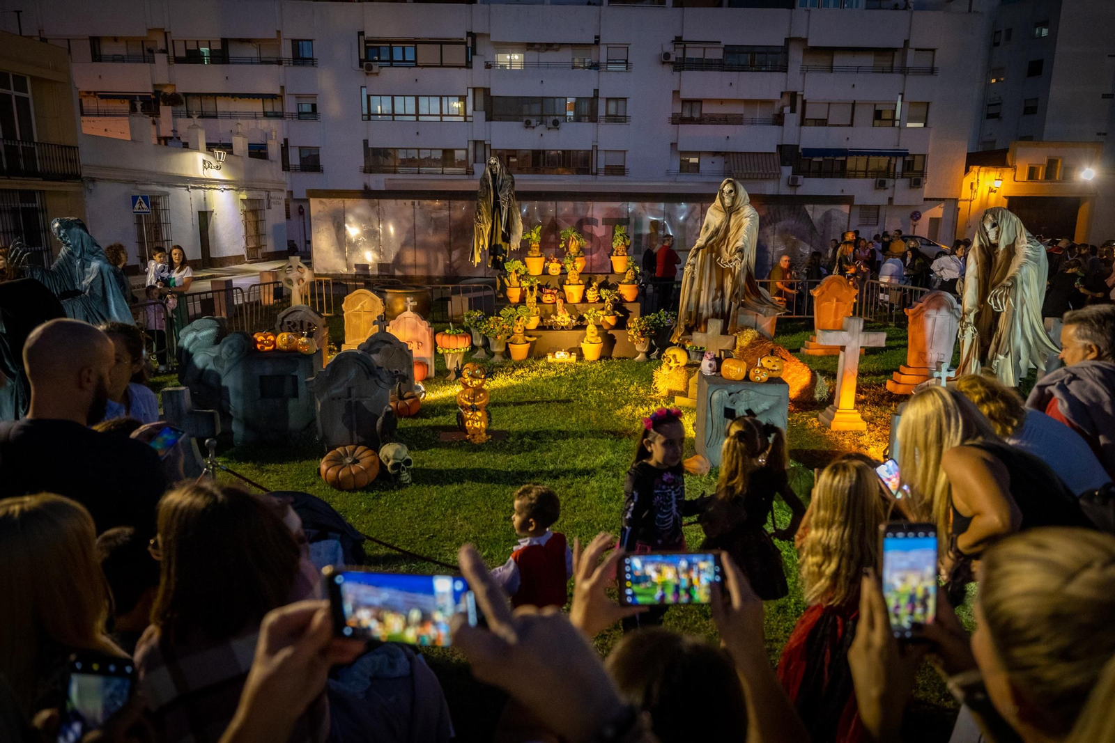 Así ha evolucionado Halloween en San Fernando durante 10 años