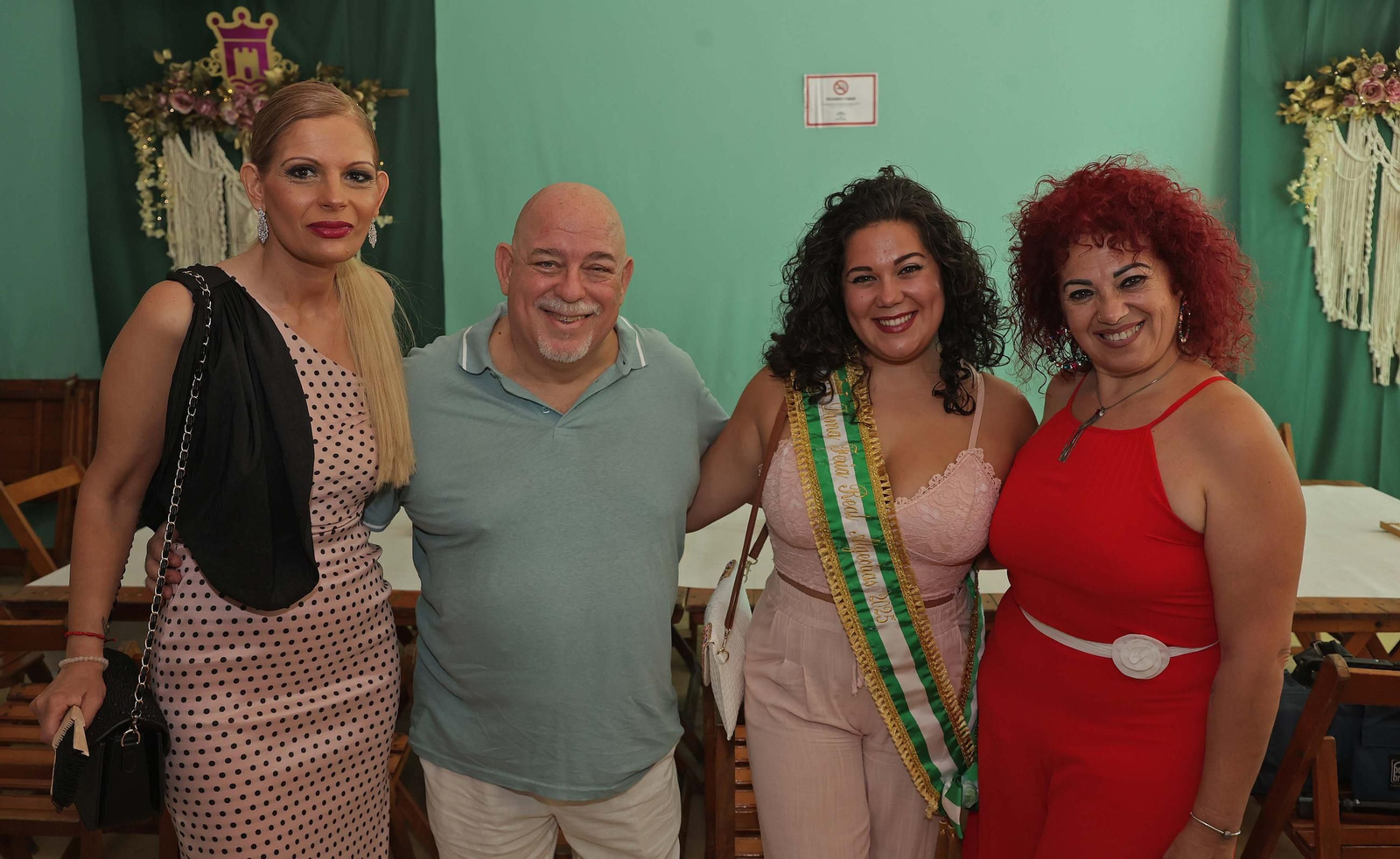 Fotos de la copa de autoridades en la caseta municipal de la Feria Real de Algeciras 2025