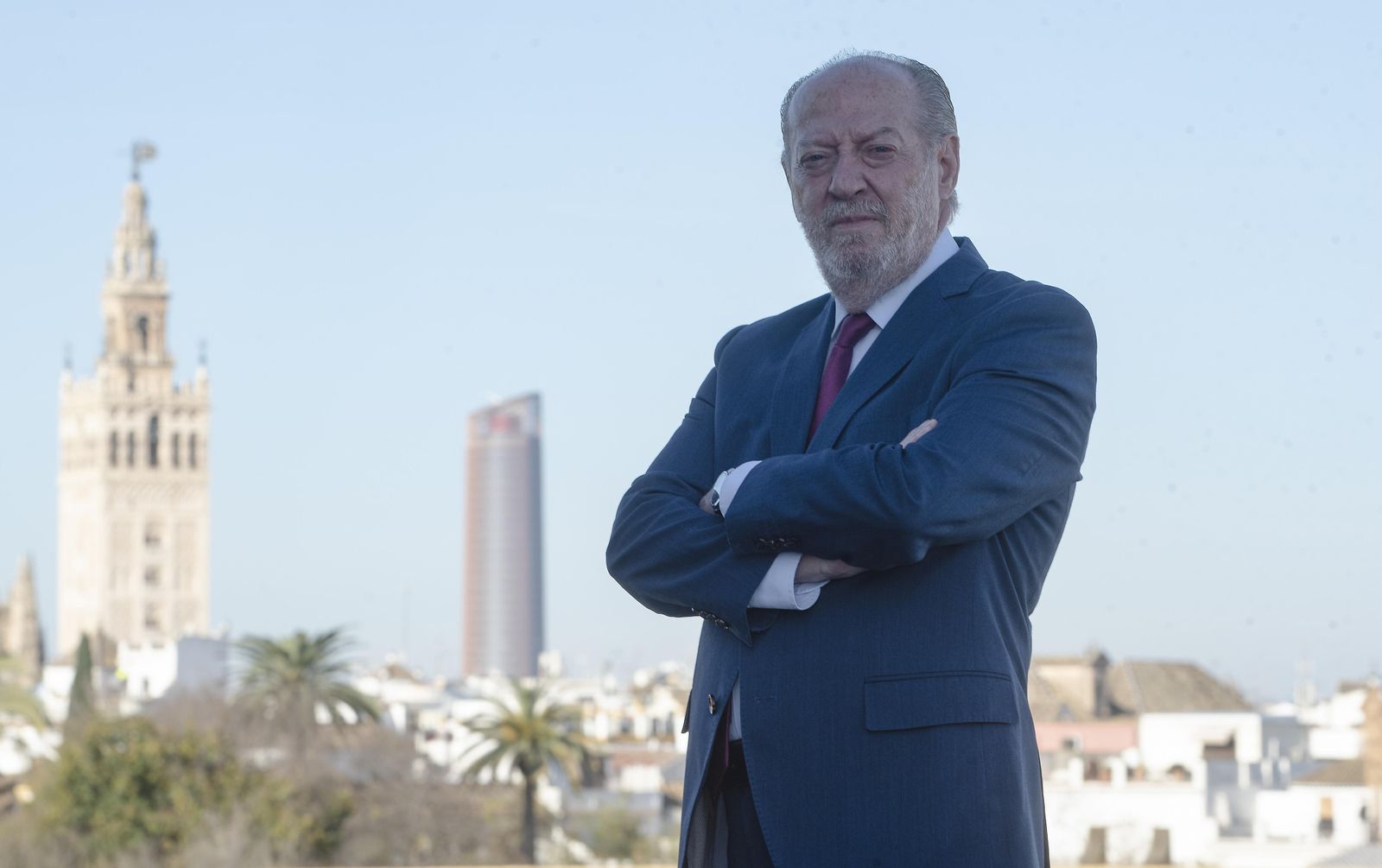 Villalobos posa en la azotea de la sede de la Diputación de Sevilla.