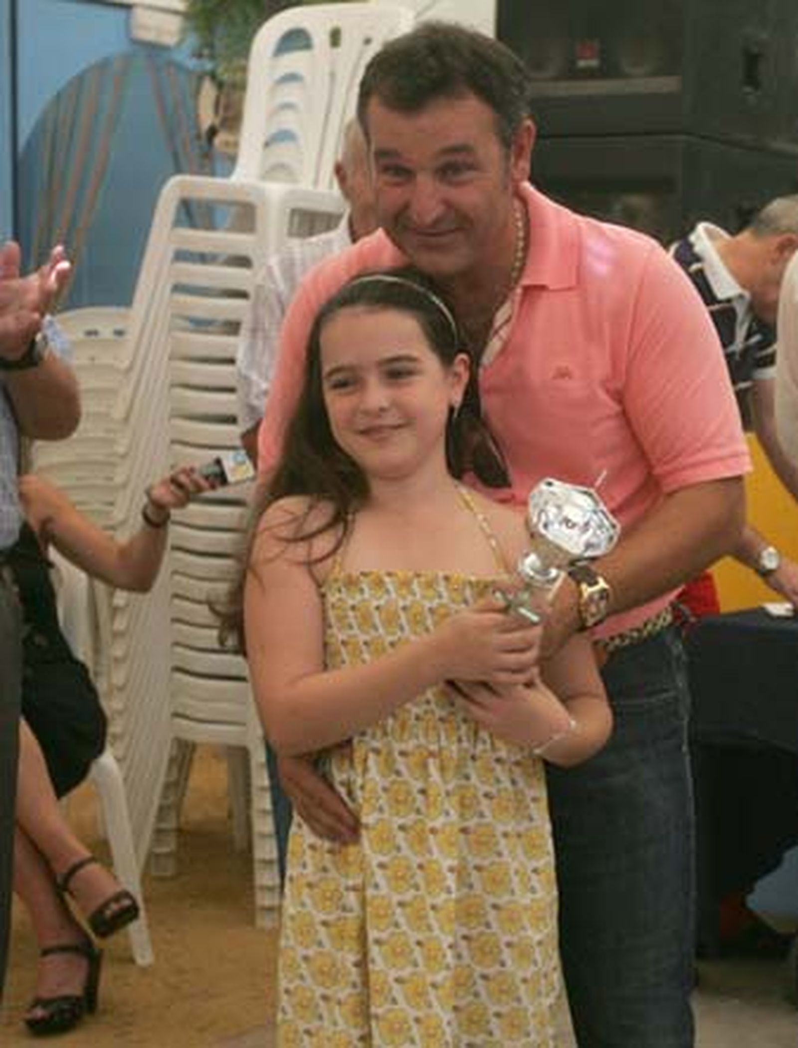 Los campogibraltareños acudieron el domingo a apurar las últimas horas de las fiestas mayores de la ciudad.

Foto: Jose Maria Quiñones