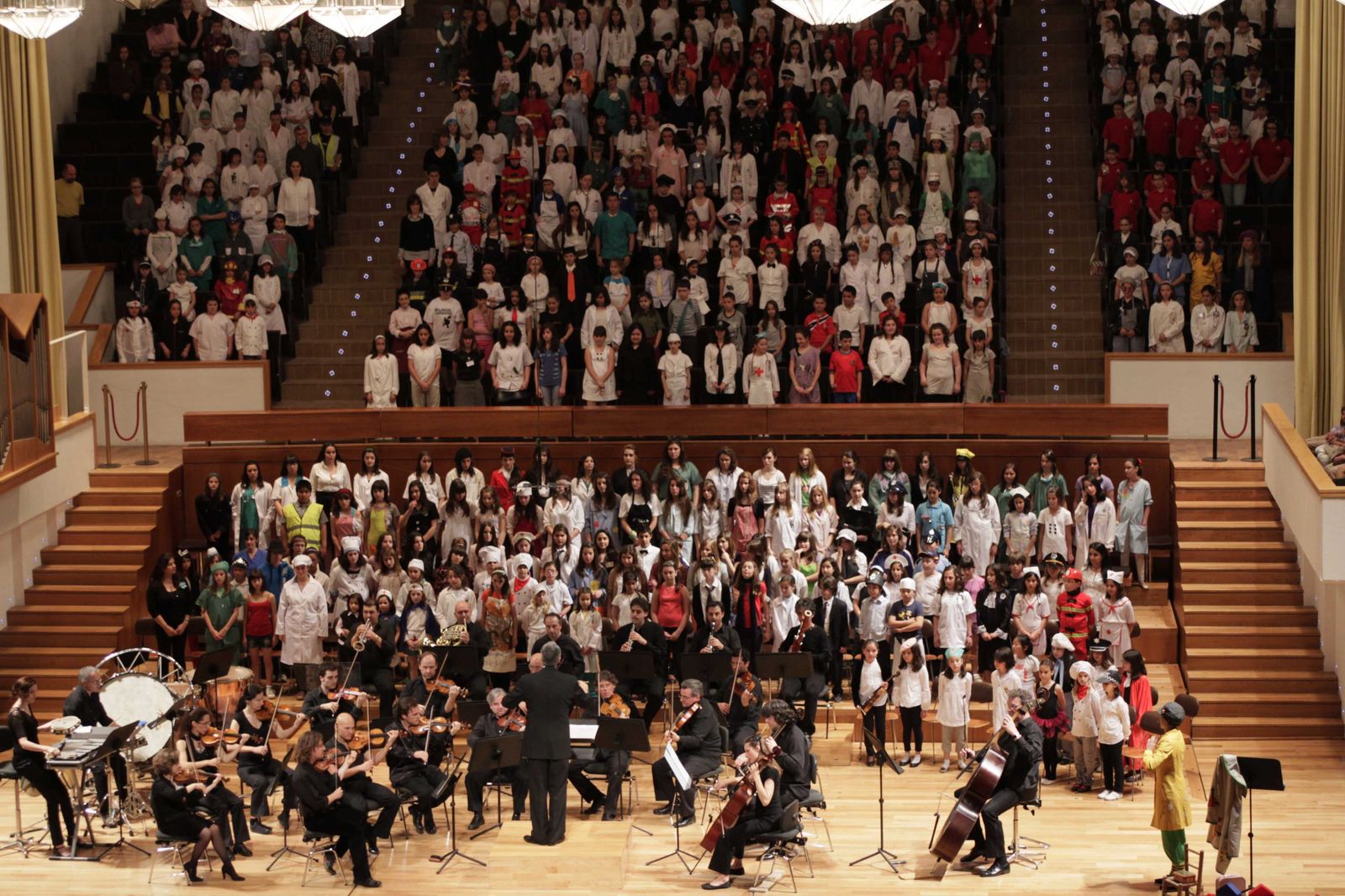 El flamante director del Festival de Música y Danza dirige a menudo la orquesta de su ciudad.