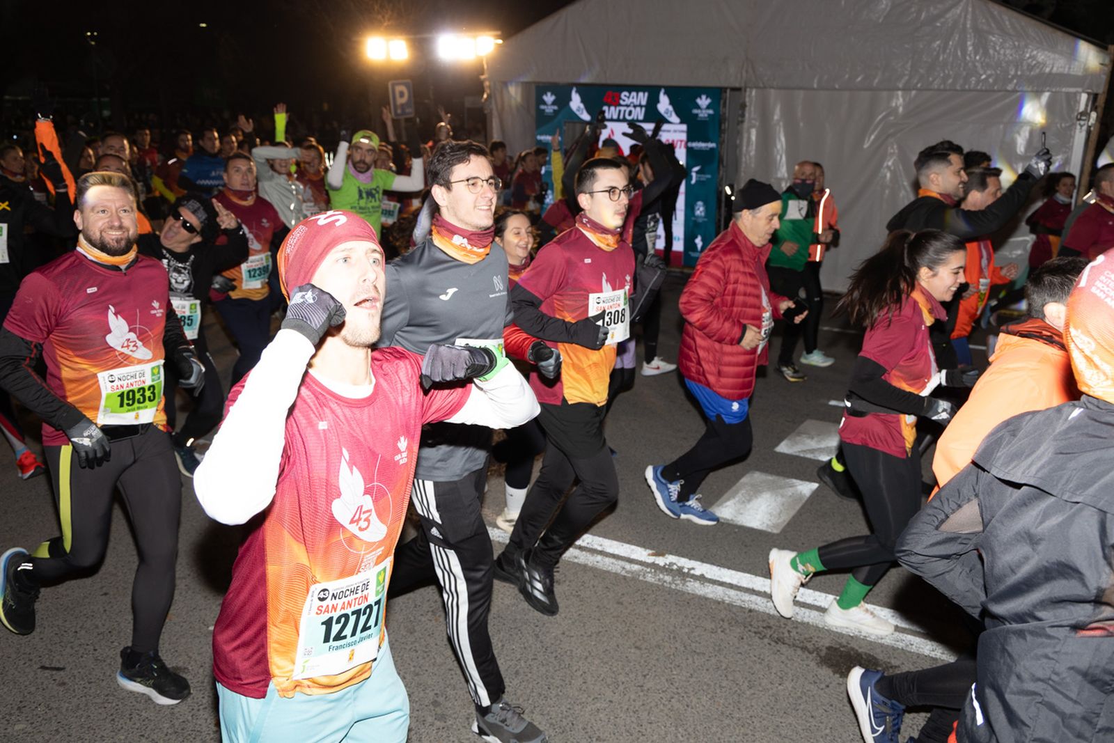 Encuéntrate en la salida de la Carrera de San Antón 2026, en imágenes (3)