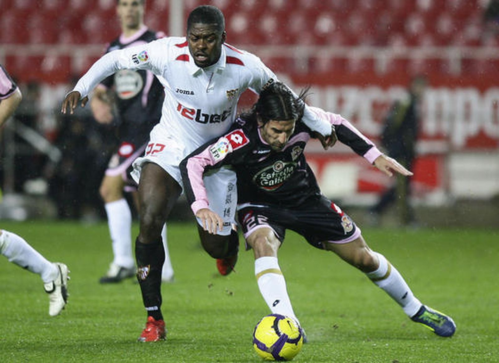 El Sevilla cumple en casa y ya está en las semifinales de la Copa del Rey. / Antonio Pizarro