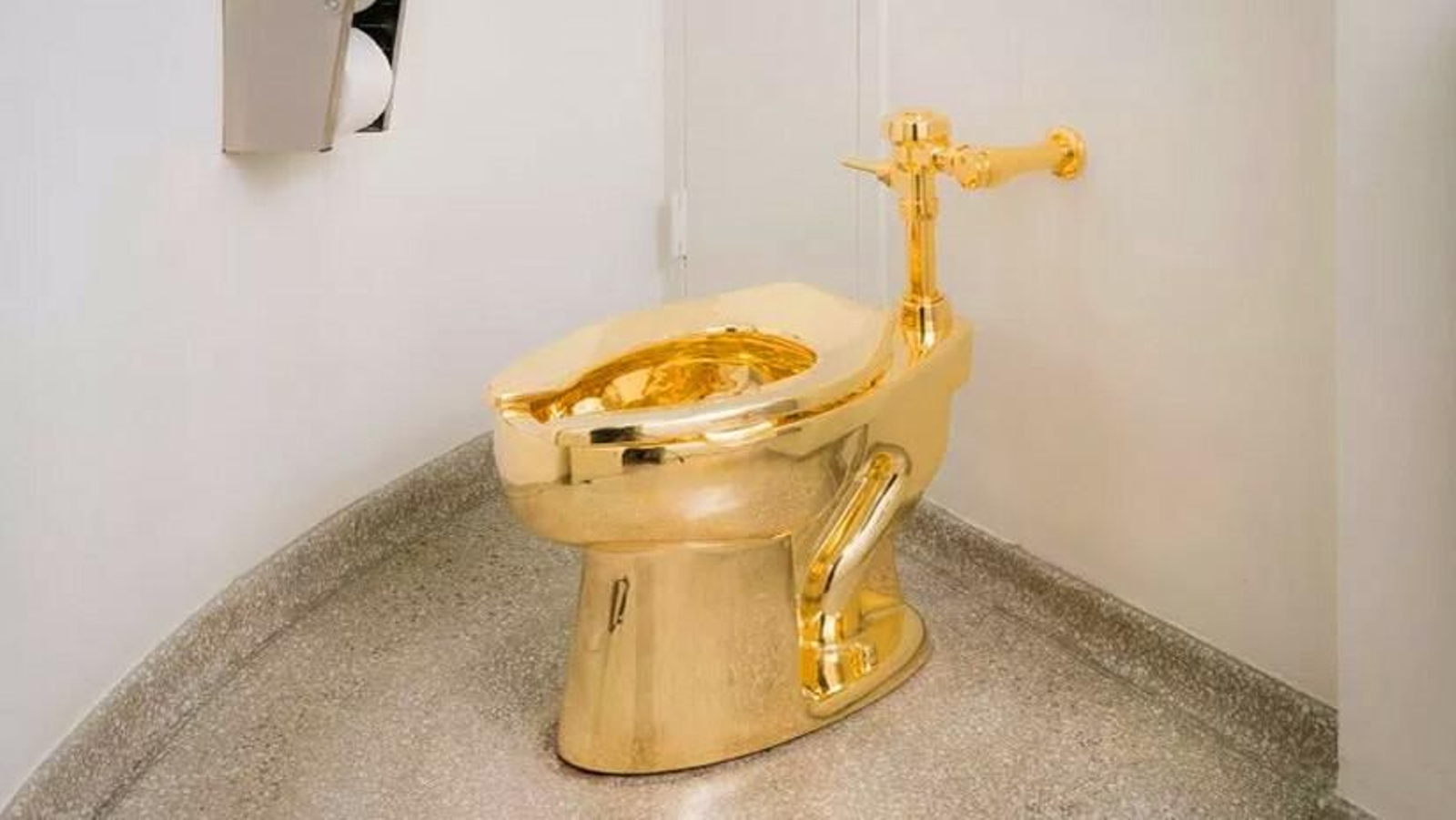 El WC de oro robado