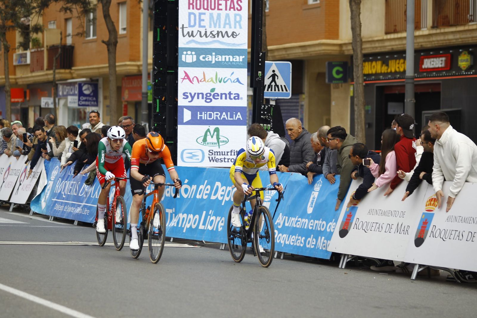 La Clásica Ciclista de Almería, en imágenes