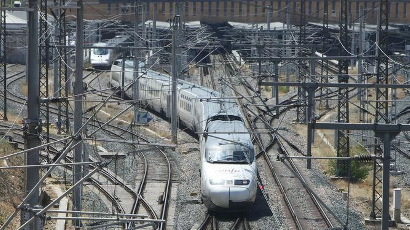 Un tren de alta velocidad de Renfe