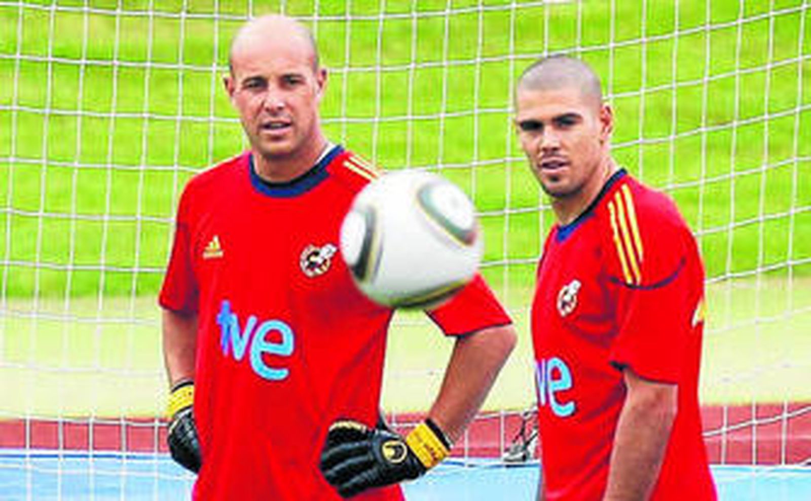 Reina y Valdés, en el entrenamiento de ayer en Las Rozas.