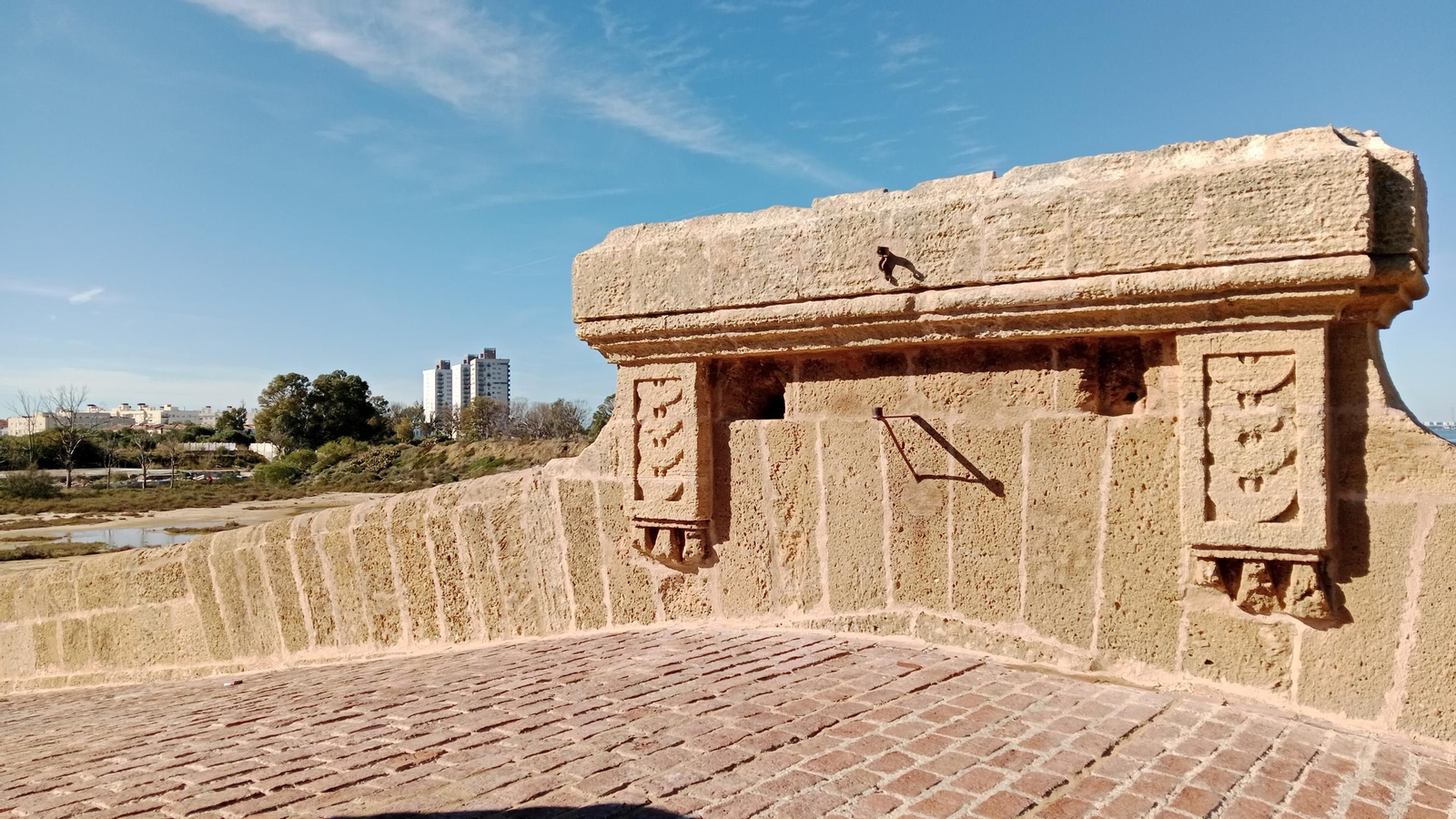 La rehabilitación del Puente de Ureña en San Fernando, en imágenes