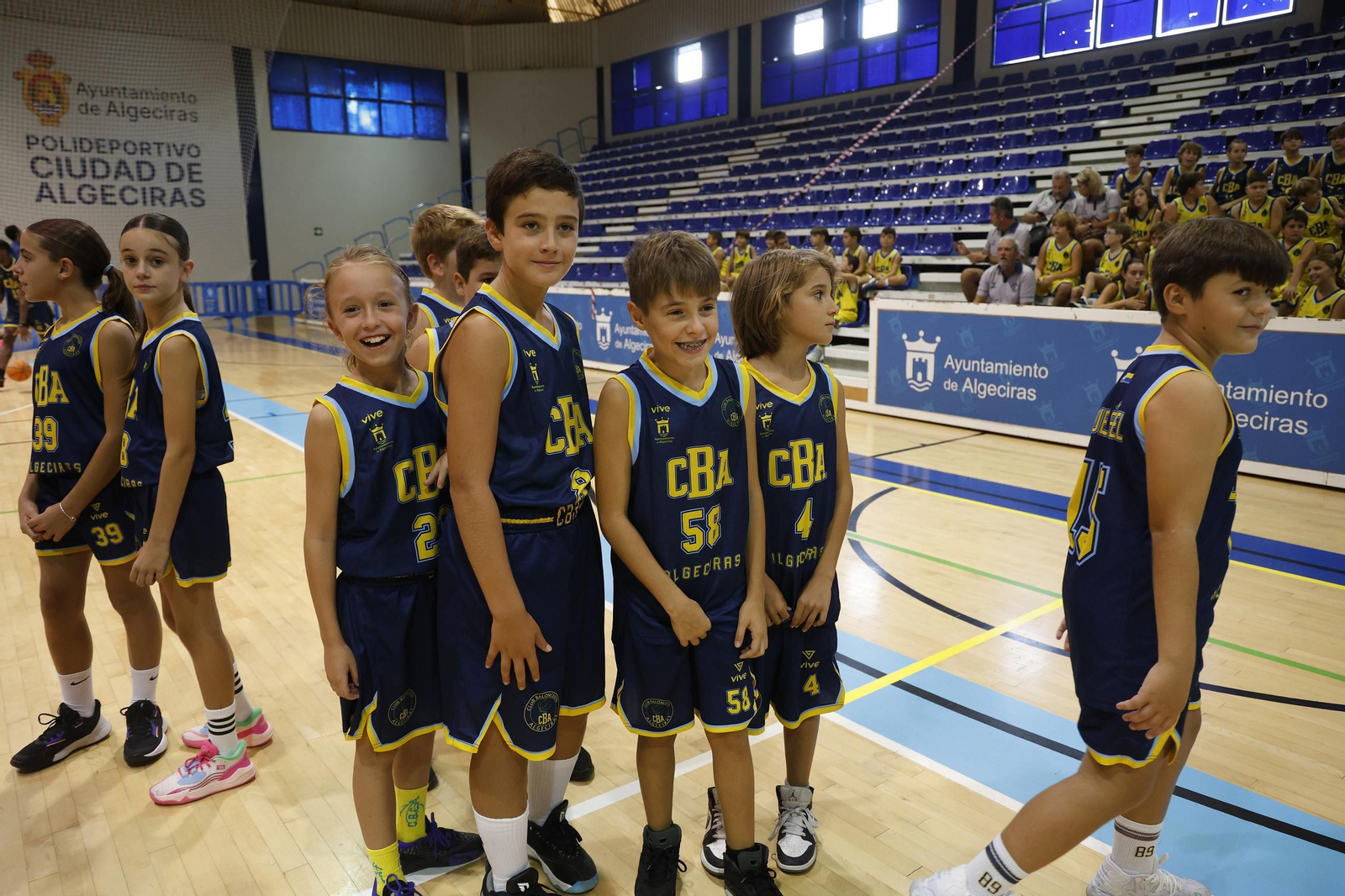 Fotos de la presentación de los equipos de cantera del CB Ciudad de Algeciras