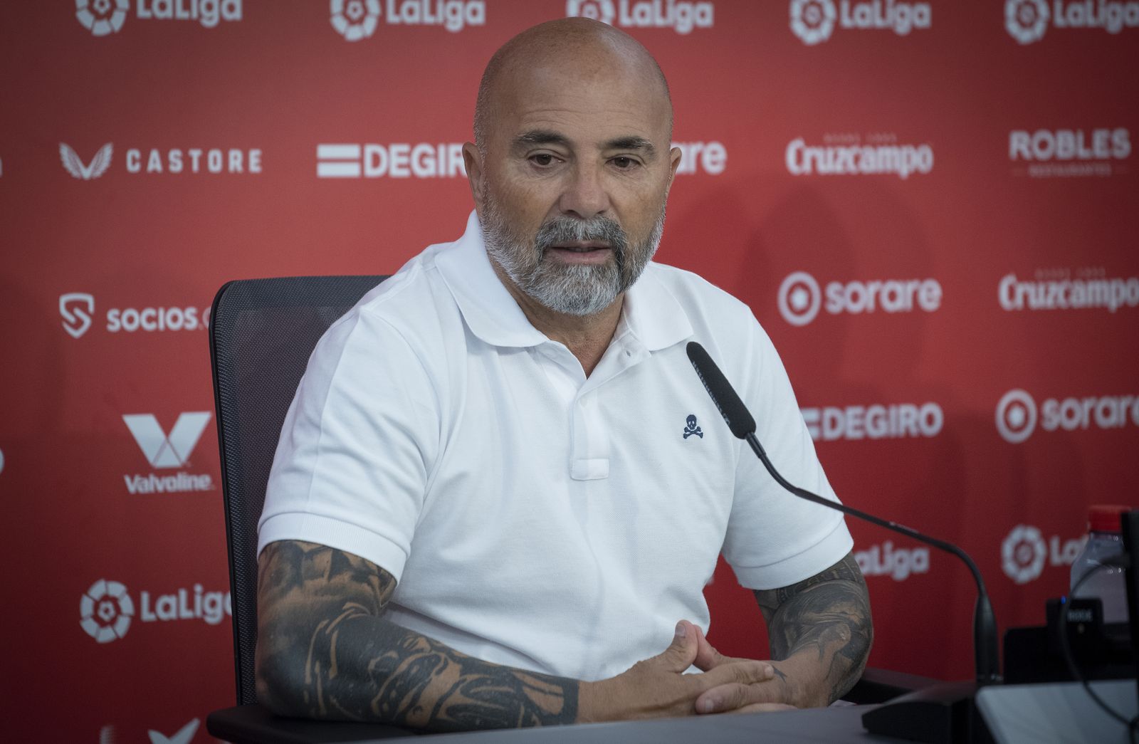 Las imágenes de la presentación de Sampaoli como nuevo entrenador del Sevilla