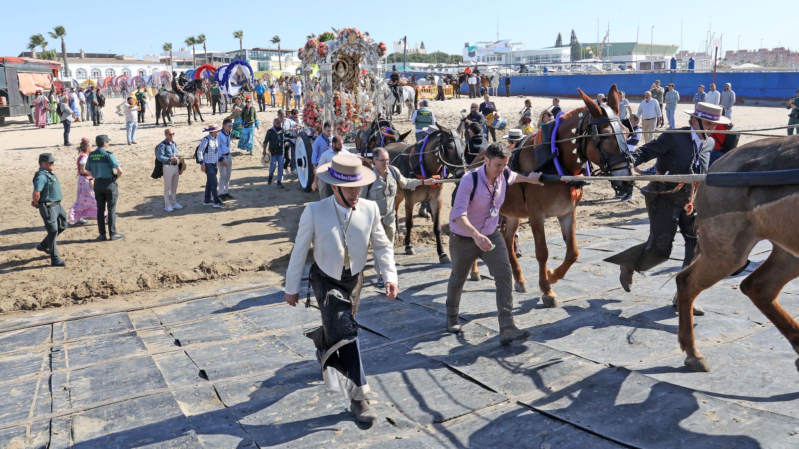 La Hermandad del Rocío de Jerez inicia su camino