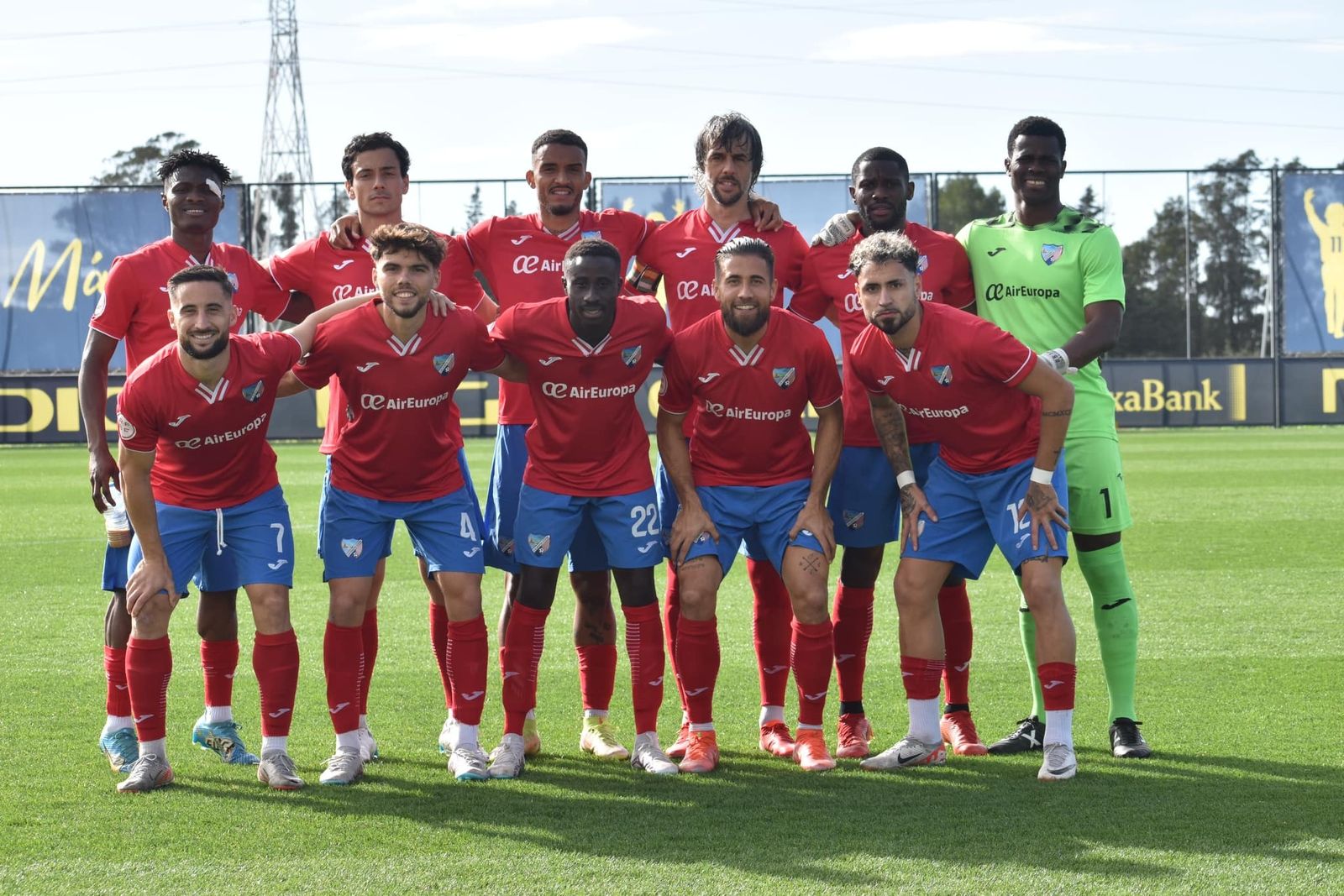 Formación inicial del Estepona, la pasada jornada ante el Cádiz Mirandilla