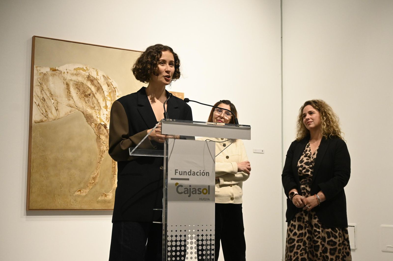 Inauguración de la exposición `Ánima´ de Tiziana Domínguez