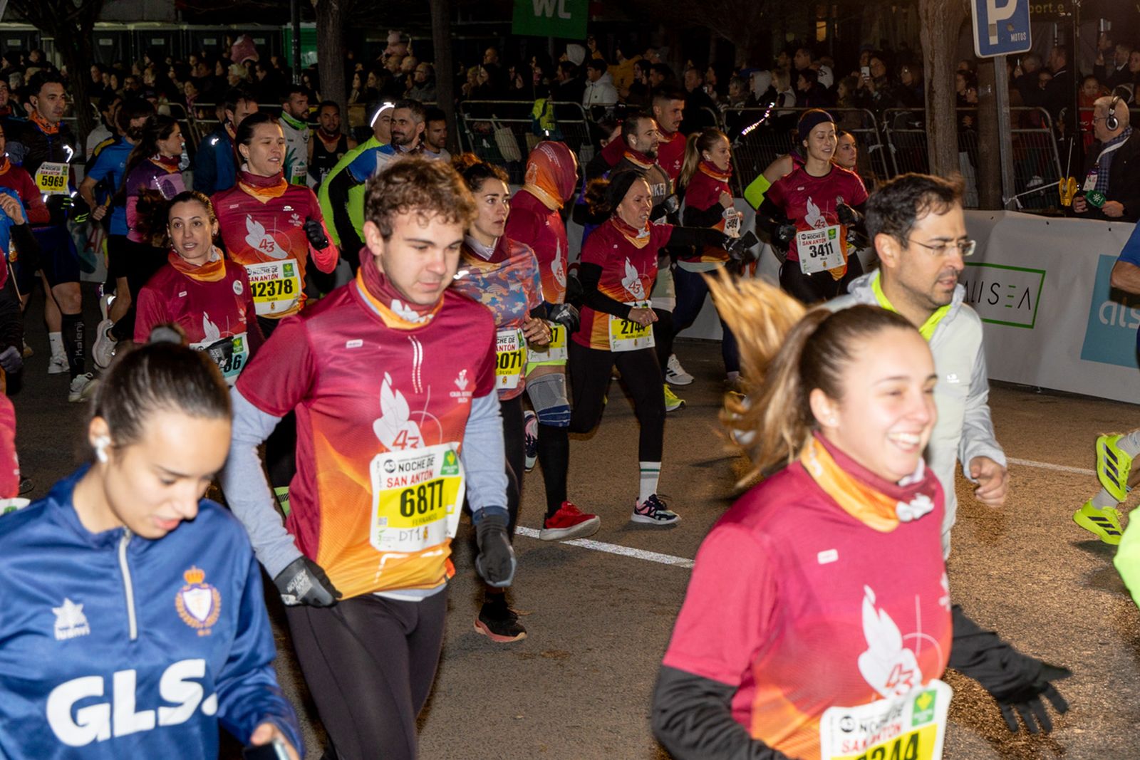 Encuéntrate en la salida de la Carrera de San Antón 2026 (1), en imágenes