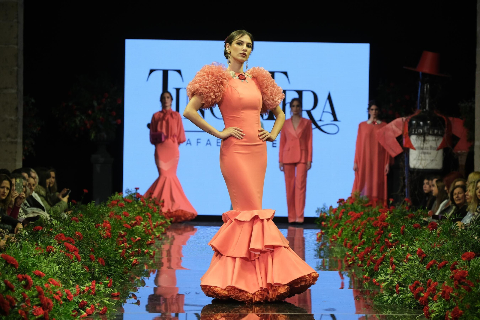 Los trajes de flamenca más bonitos de la Pasarela Flamenca Jerez 2023, todas las fotos