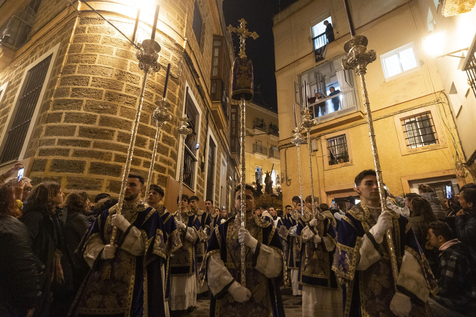 Las imágenes de la cofradía del Nazareno  este Jueves Santo en la Semana Santa de Cádiz de 2024